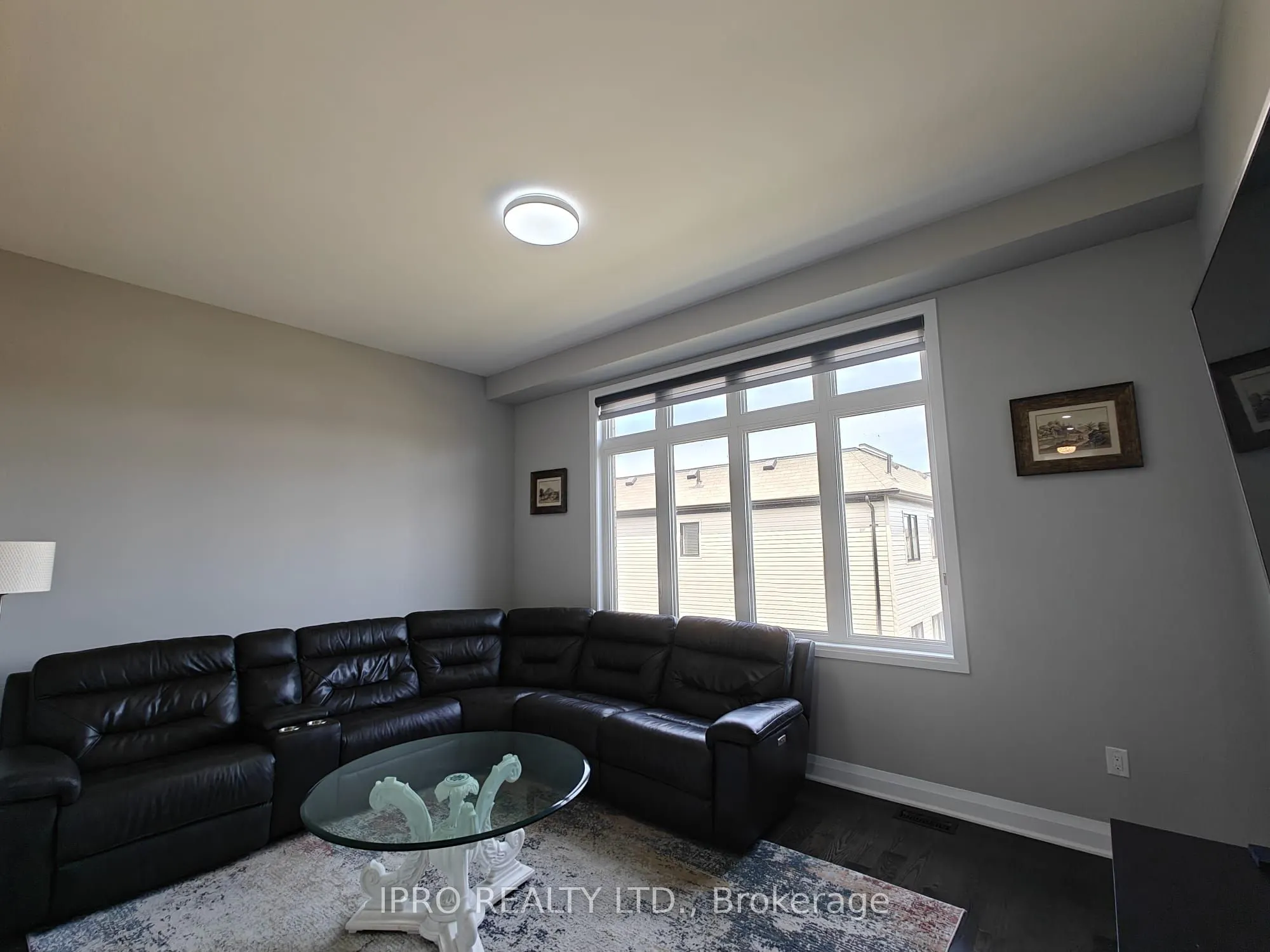 215 Port Darlington Road