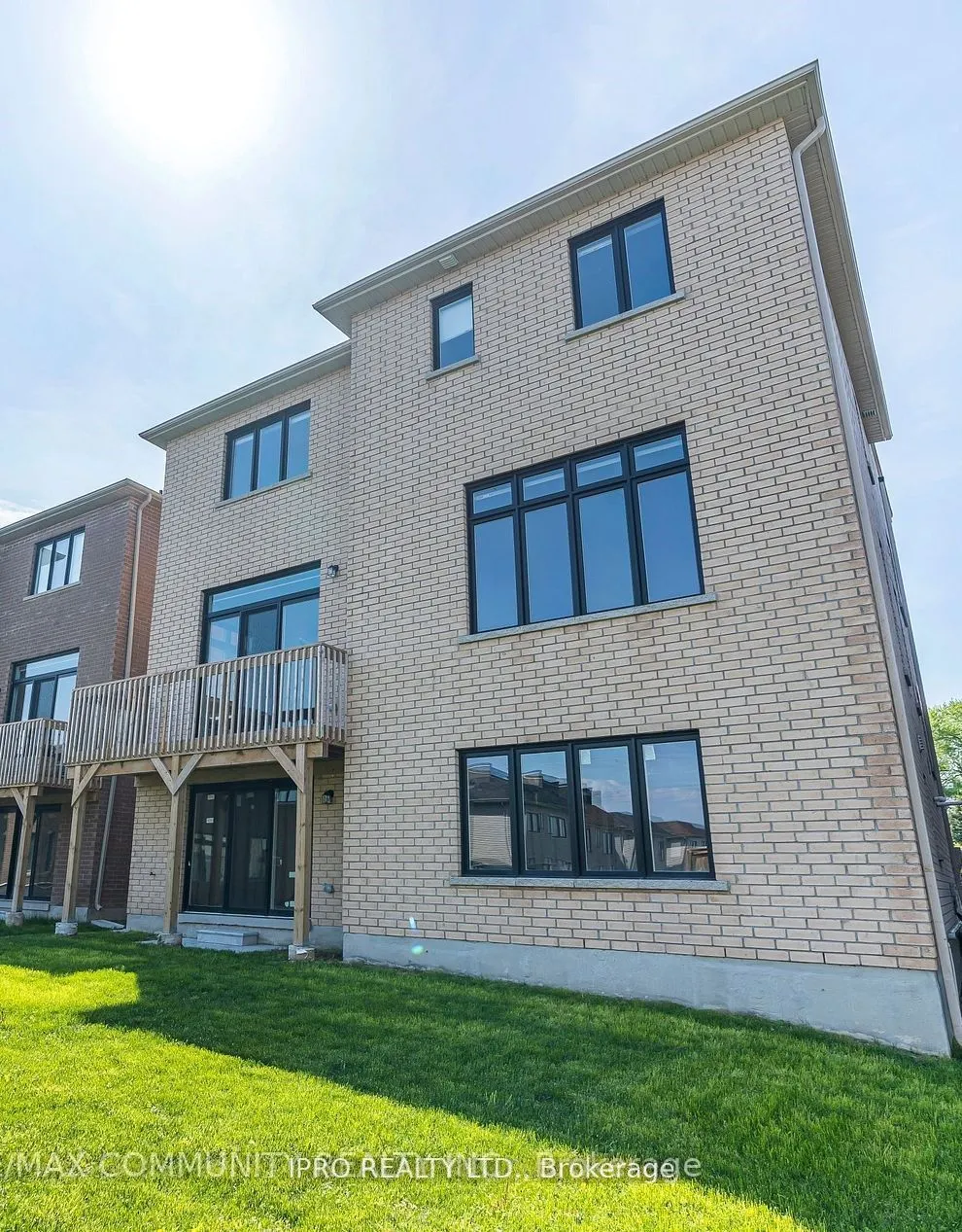 215 Port Darlington Road