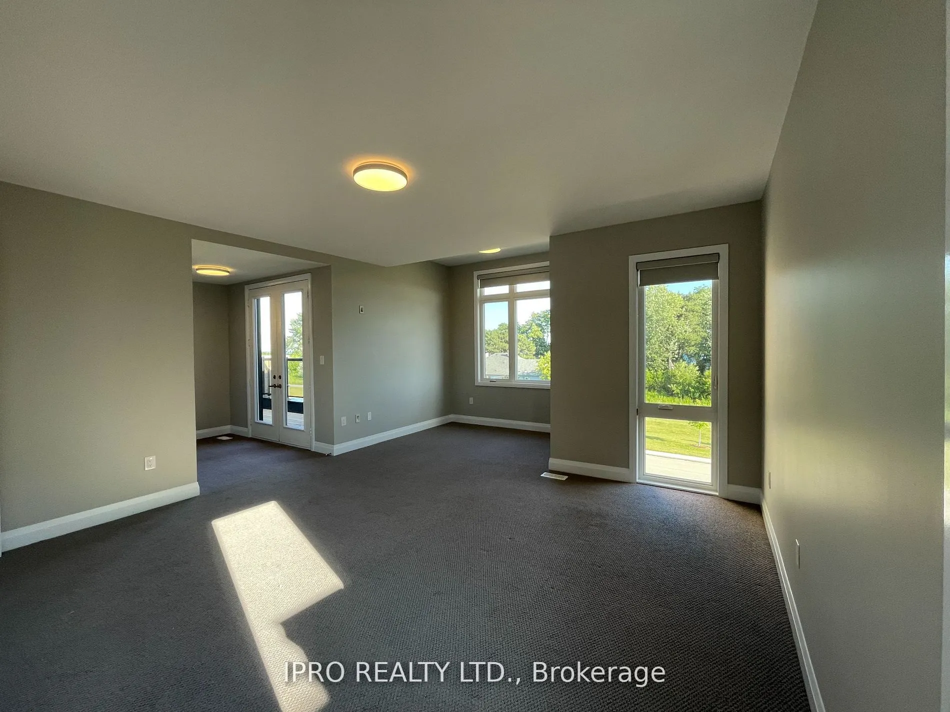 215 Port Darlington Road