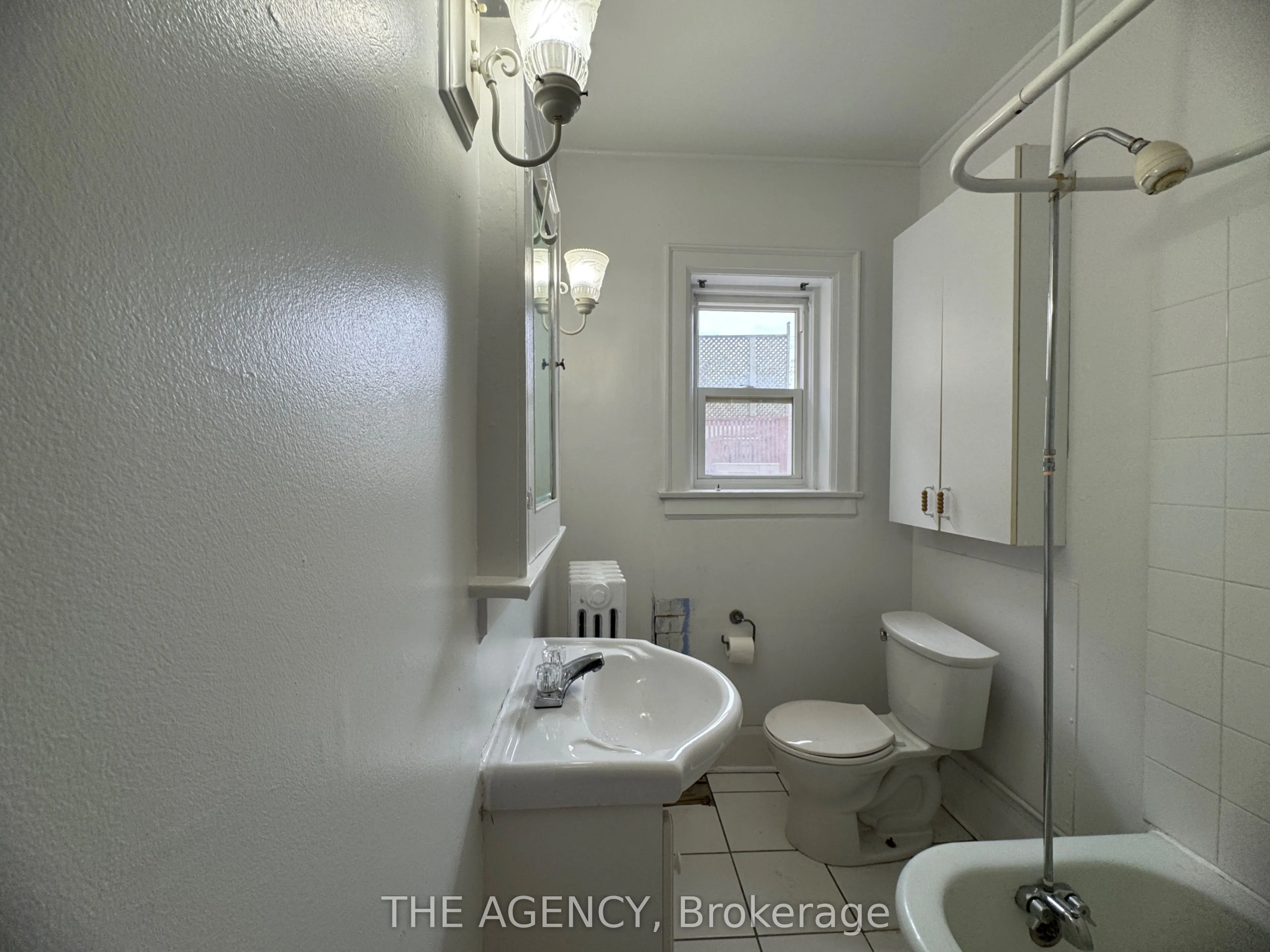 846 Broadview Avenue, #3