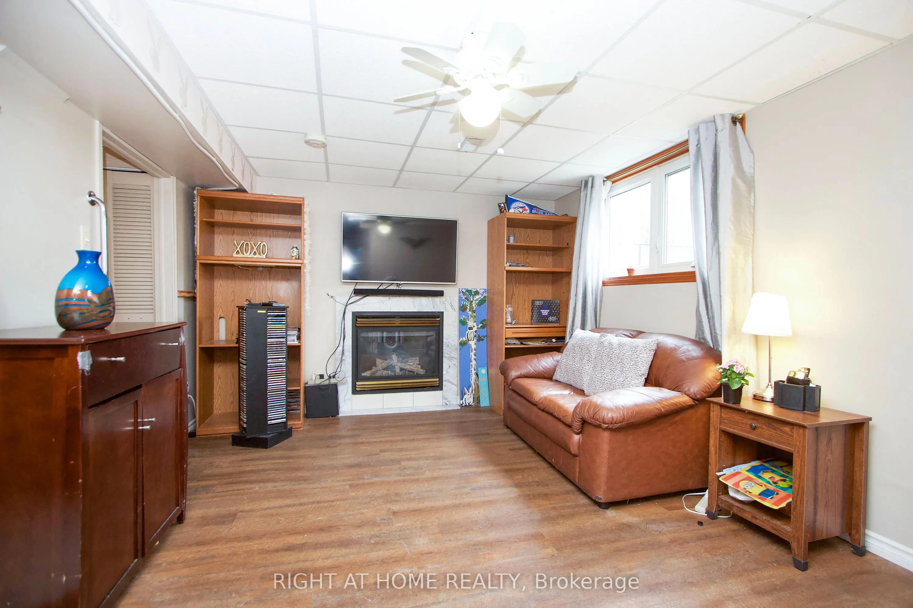 344 Kensington Crescent