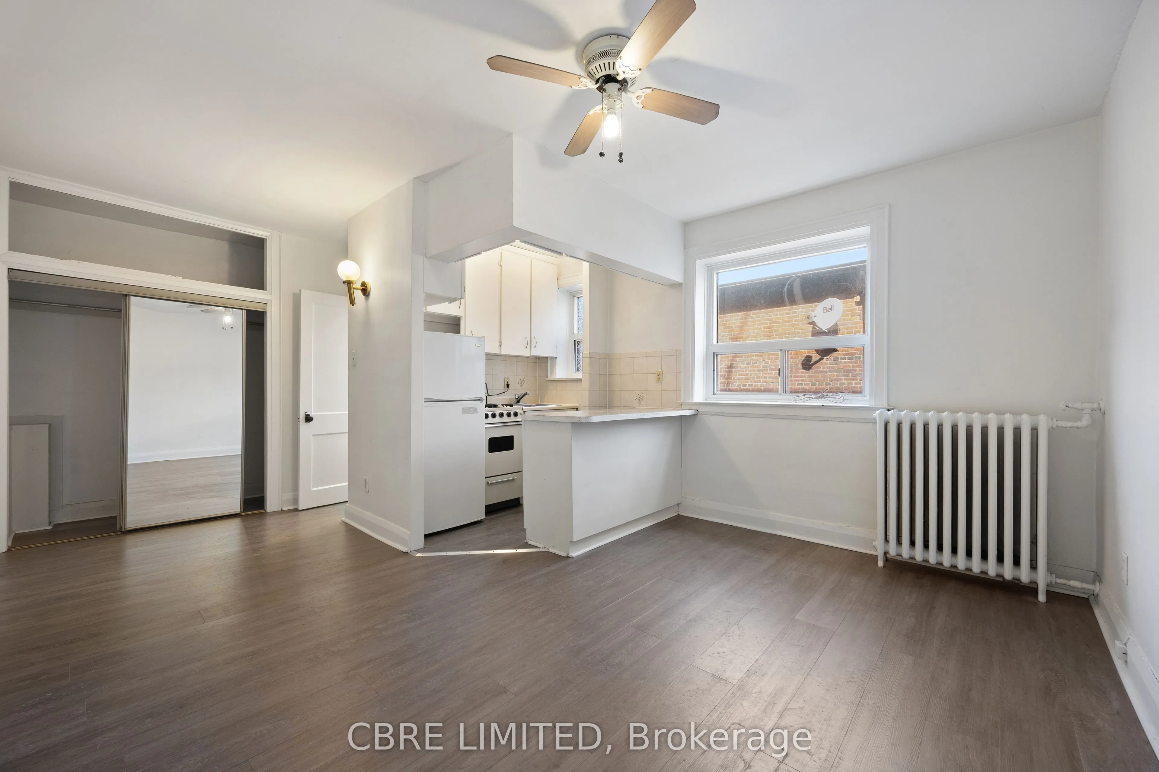 125 Kenilworth Avenue