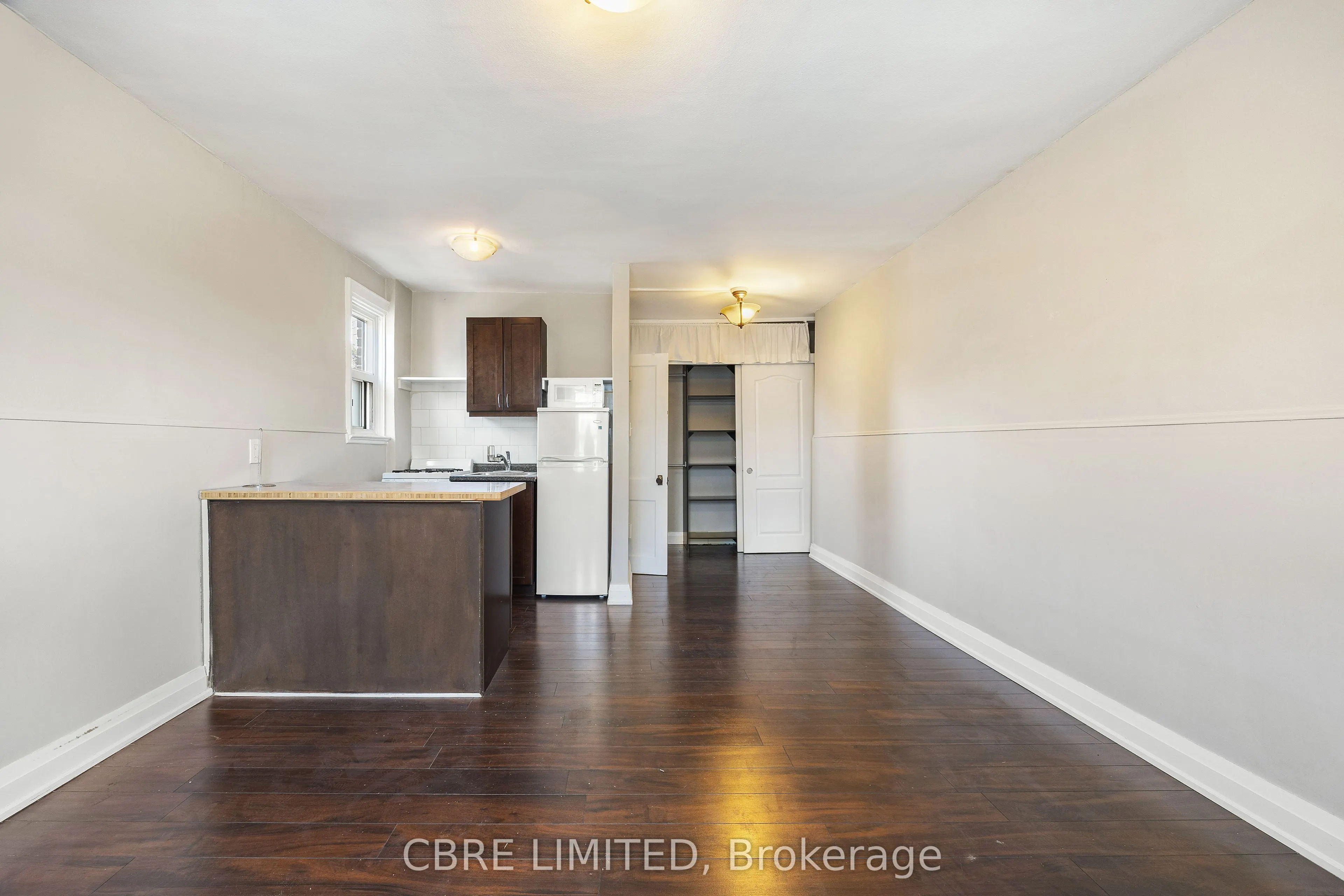 125 Kenilworth Avenue