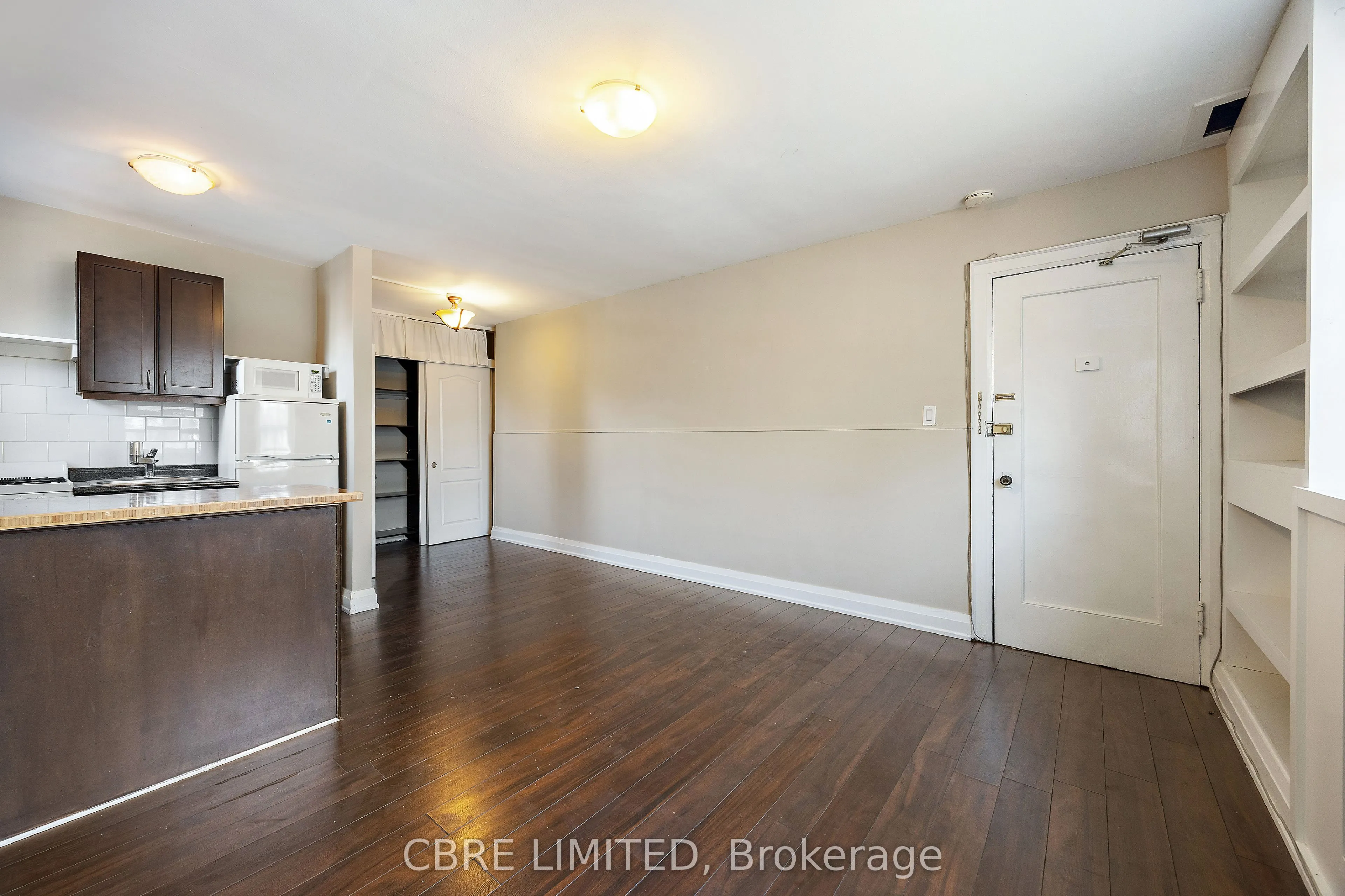 125 Kenilworth Avenue