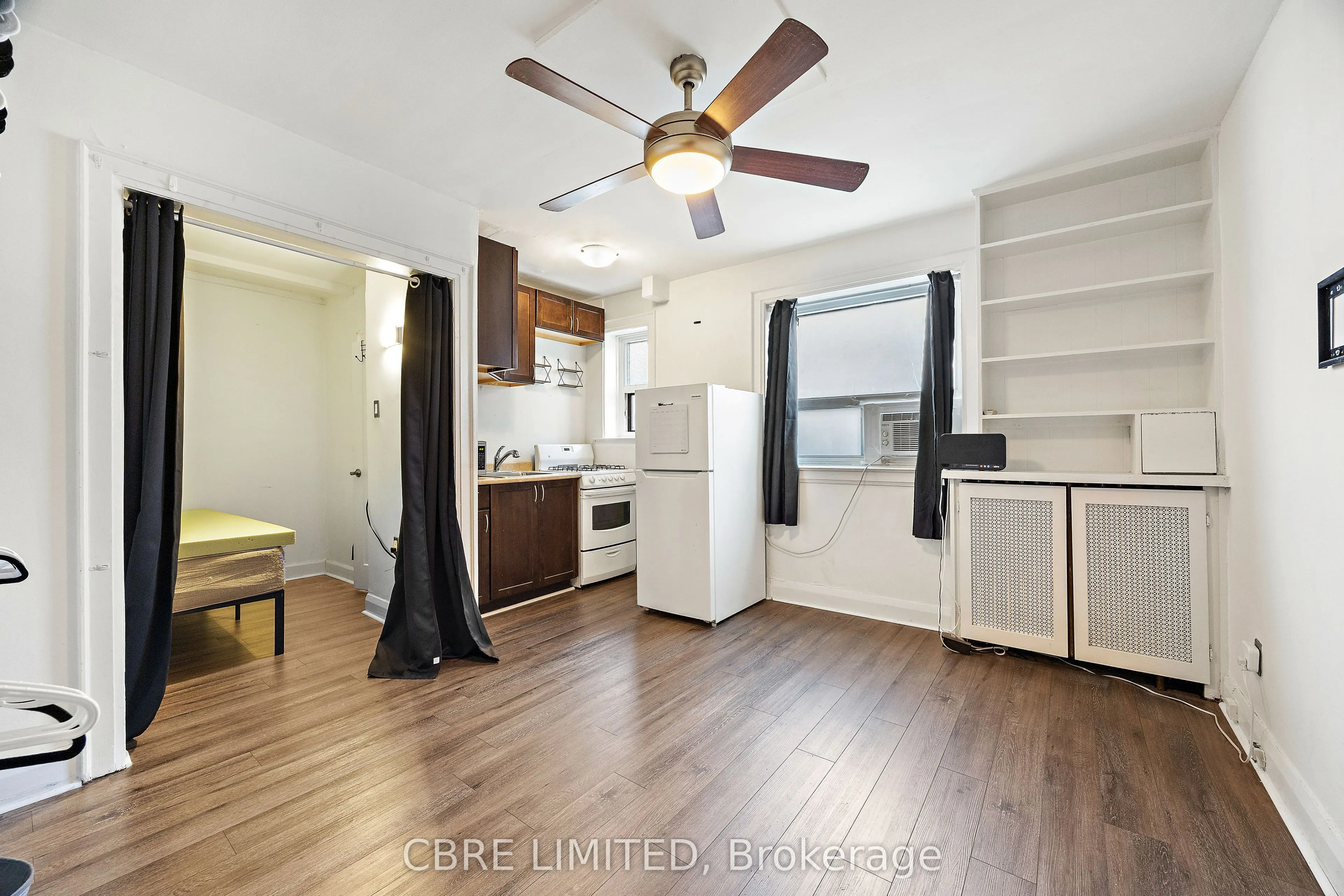 125 Kenilworth Avenue