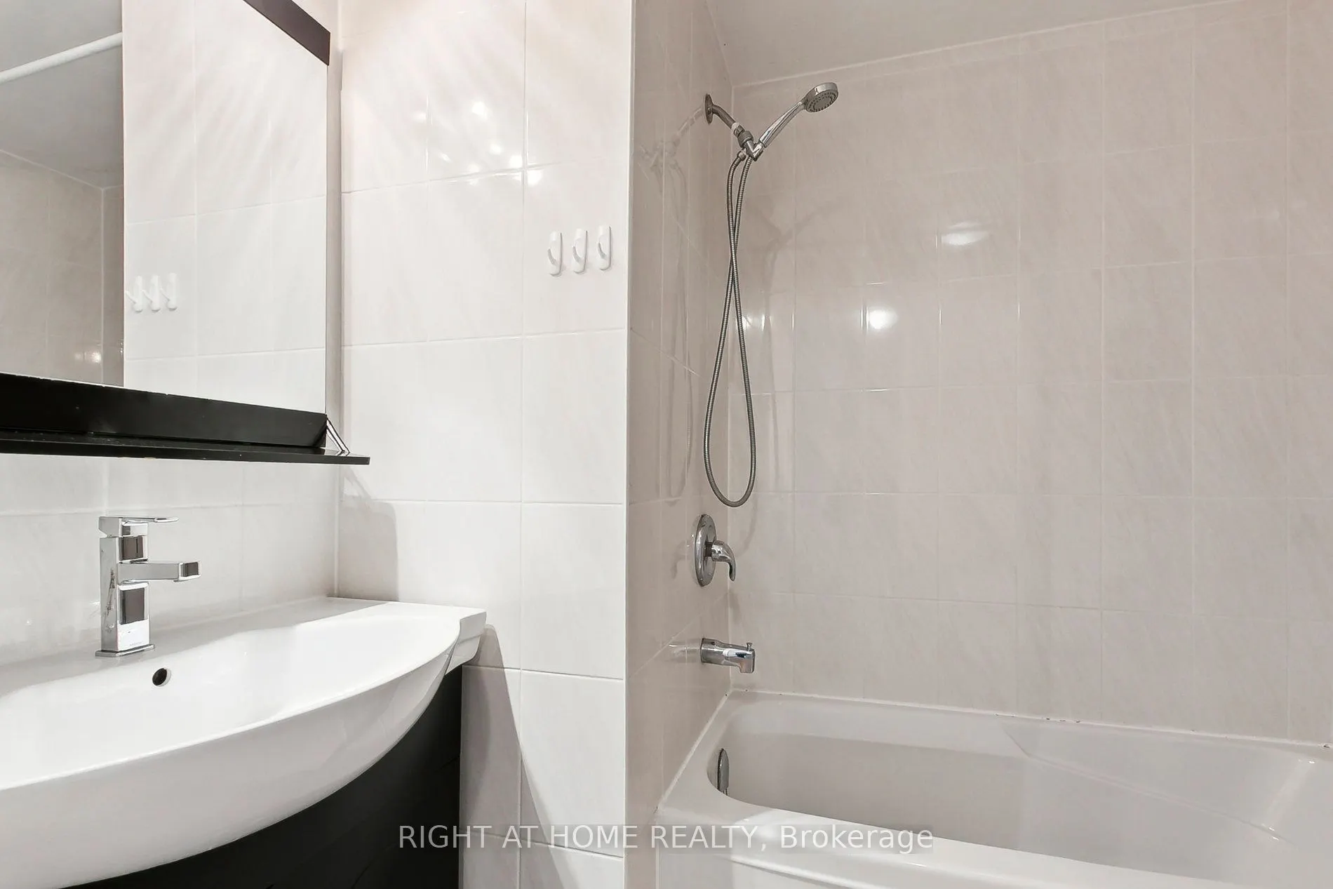 15 Huntingwood Drive, #29