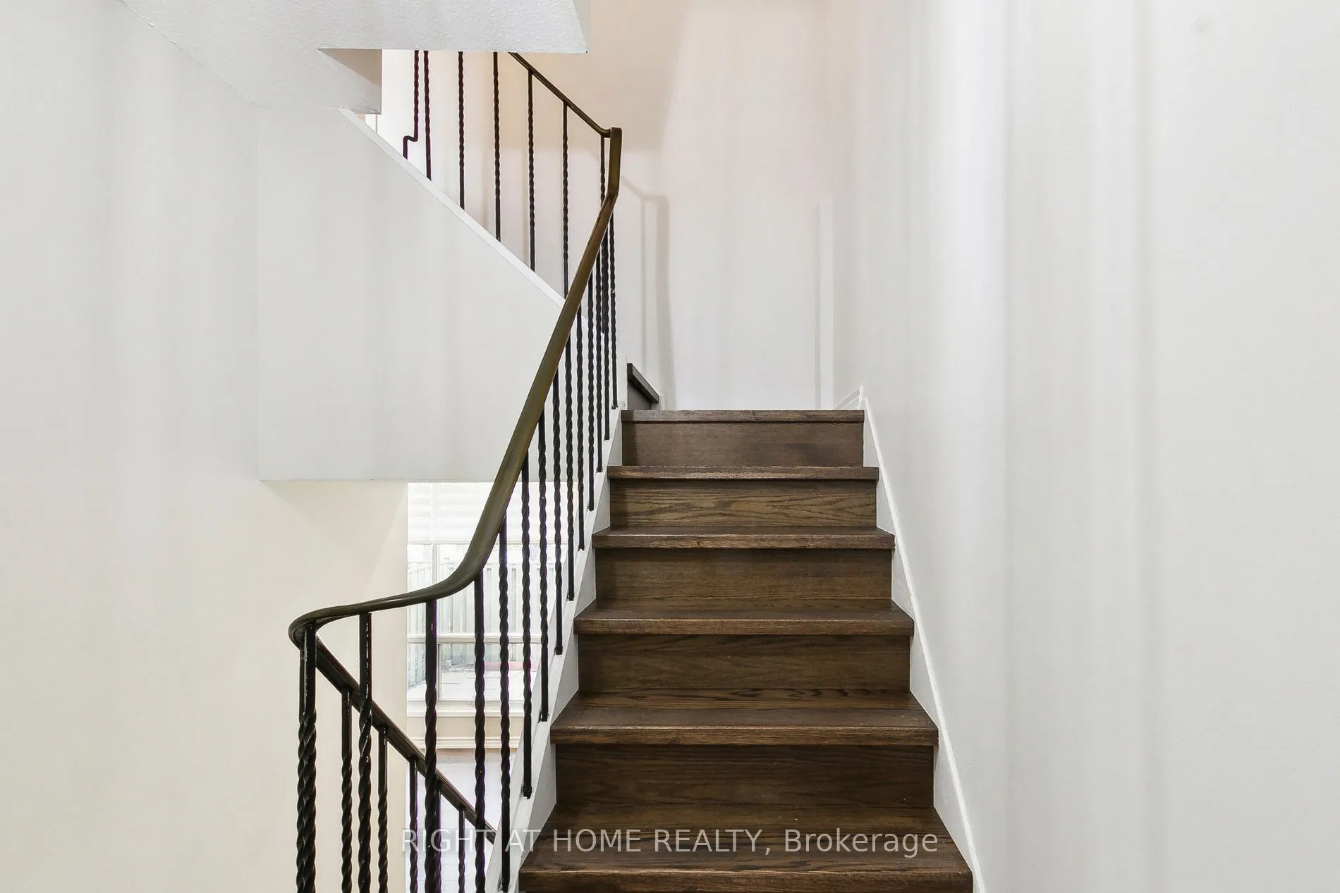 15 Huntingwood Drive, #29