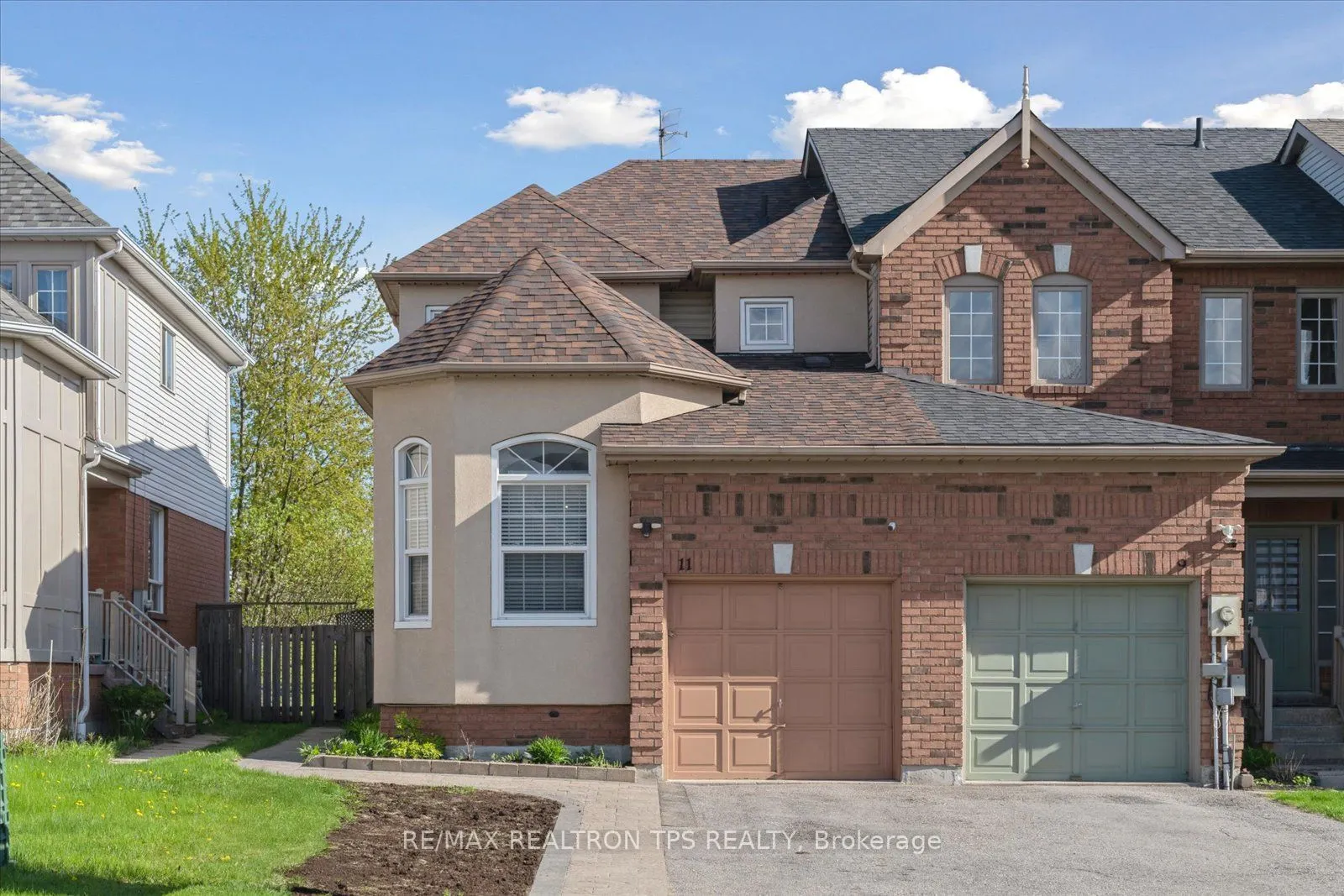 11 Jays Drive