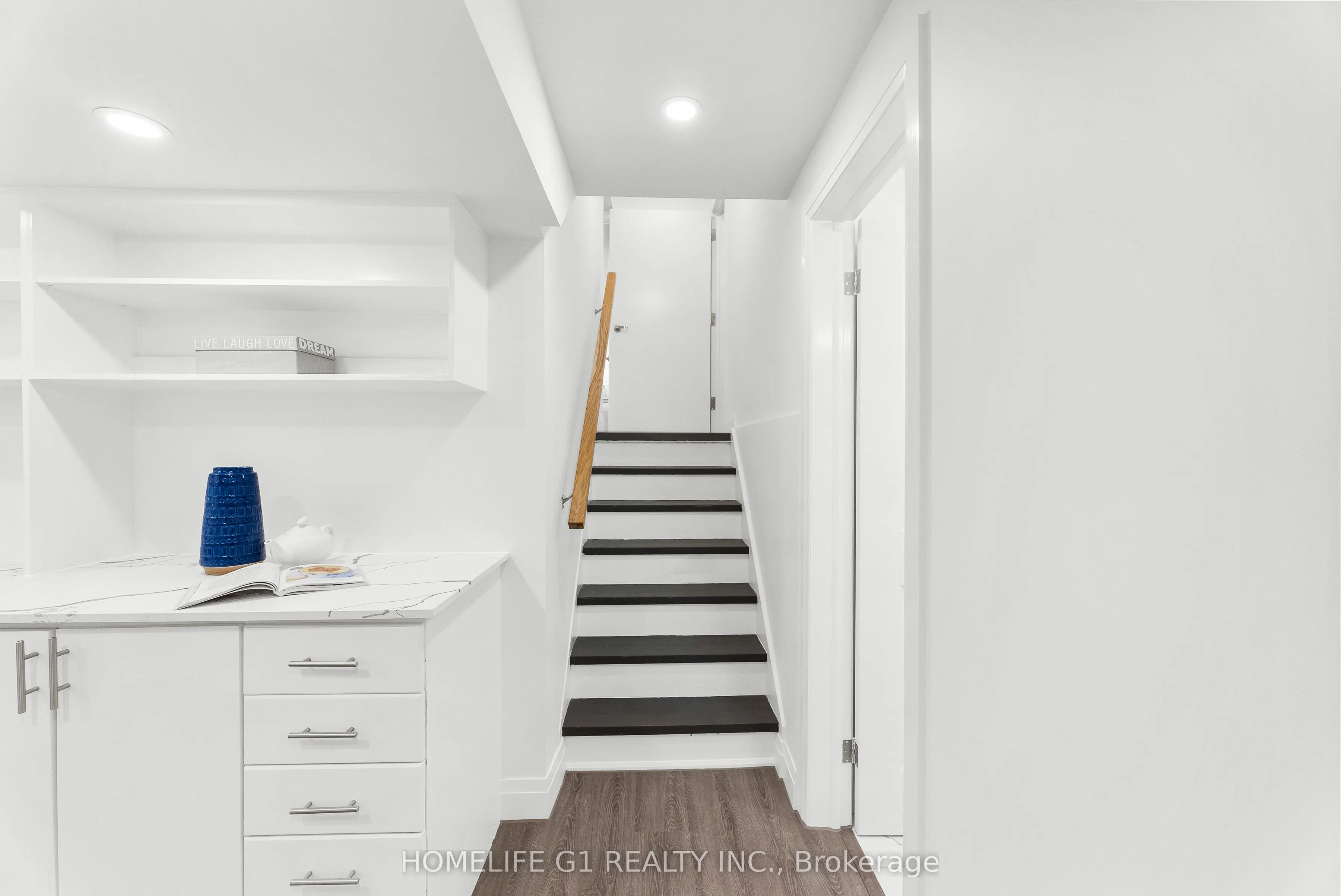 15 Inglis Avenue