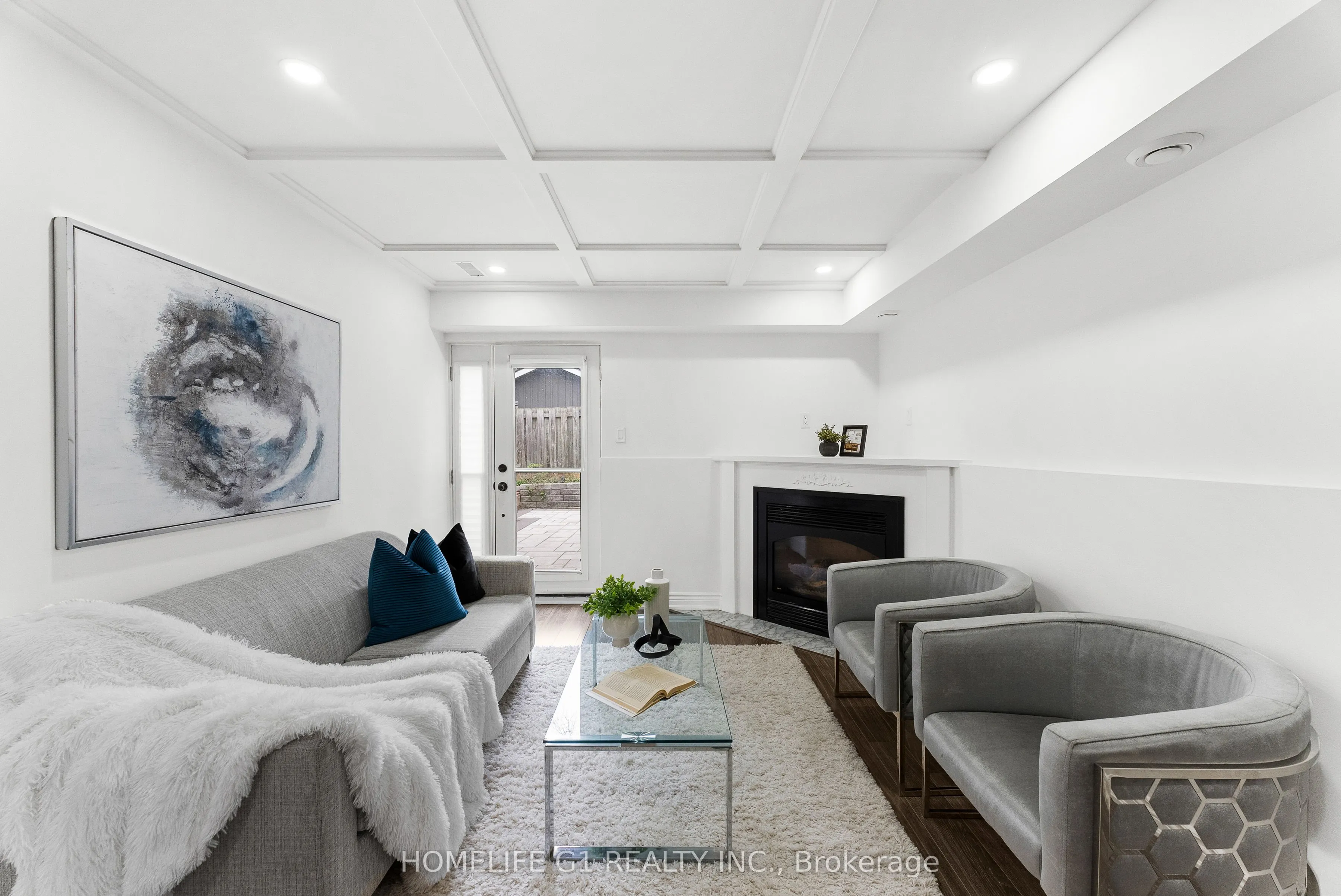 15 Inglis Avenue
