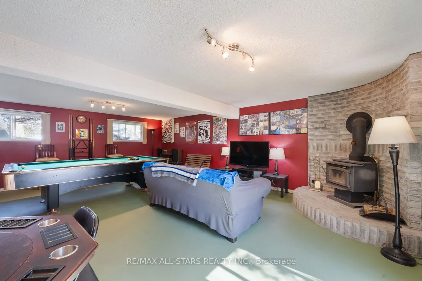 14 Ianson Drive