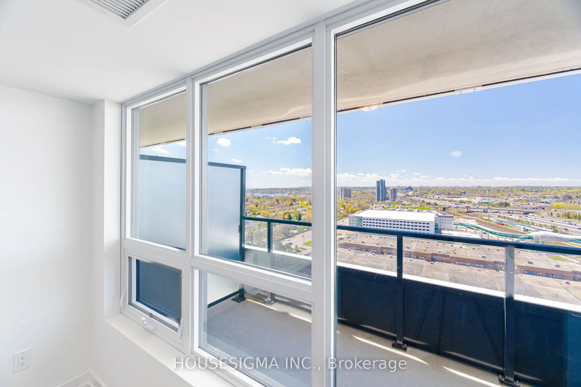 1435 Celebration Drive, #2012