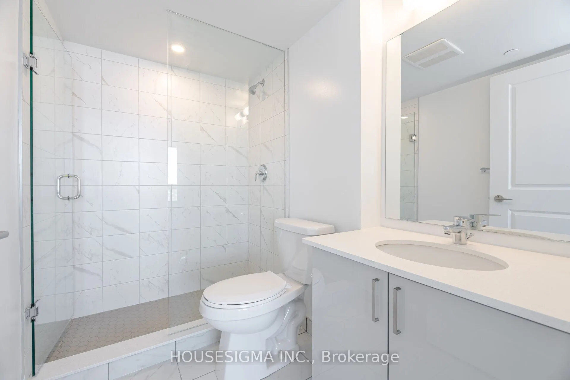 1435 Celebration Drive, #2012