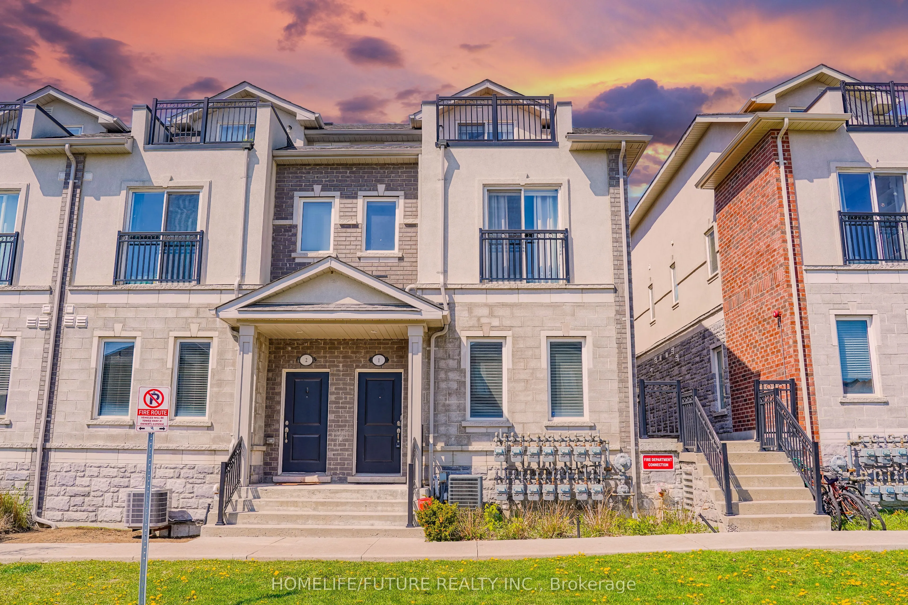 1040 Elton Way, #1