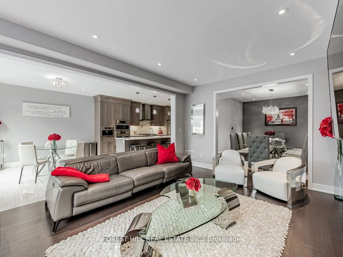 6 Yvette Street