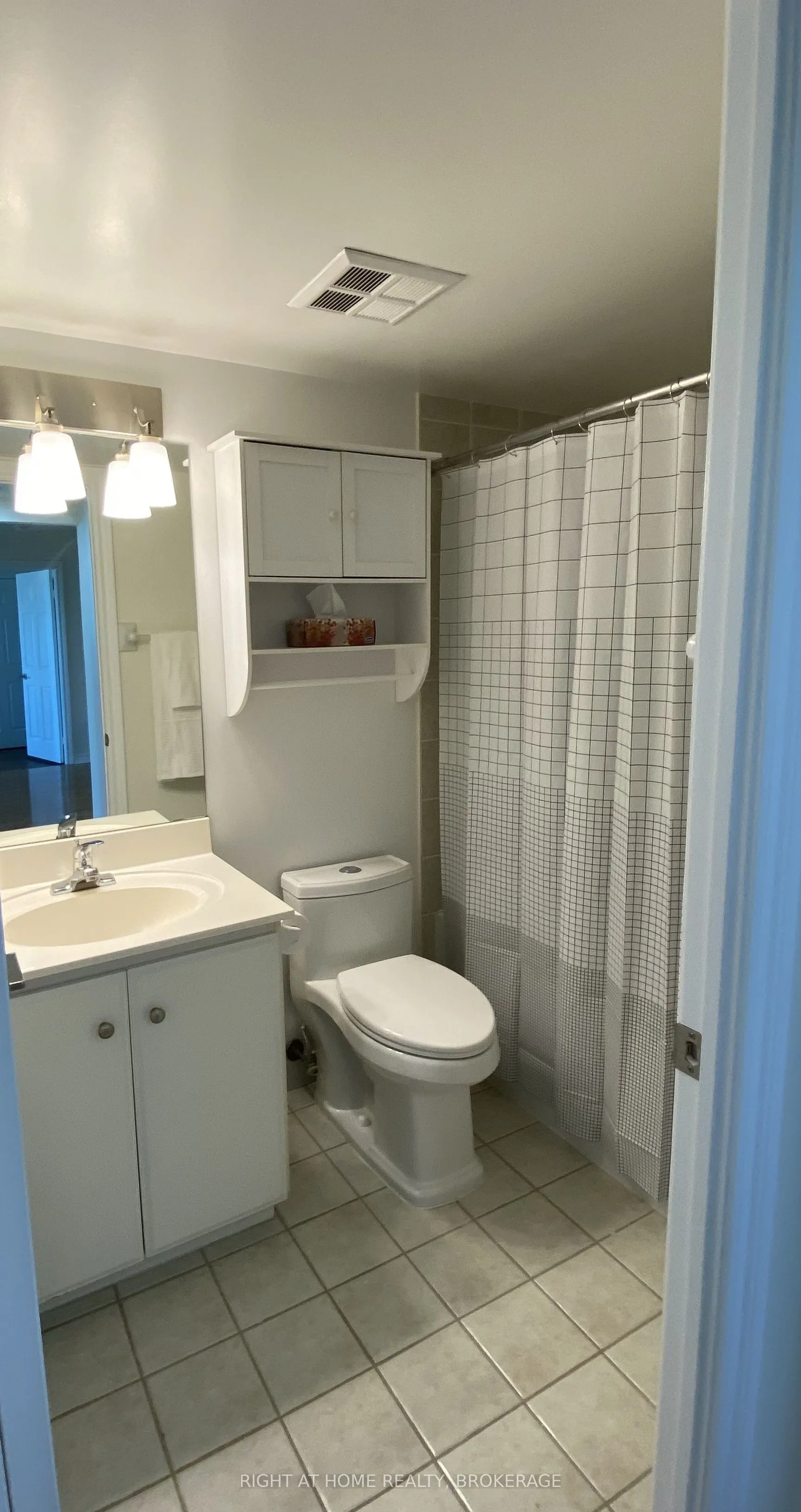 125 Omni Drive, #2133