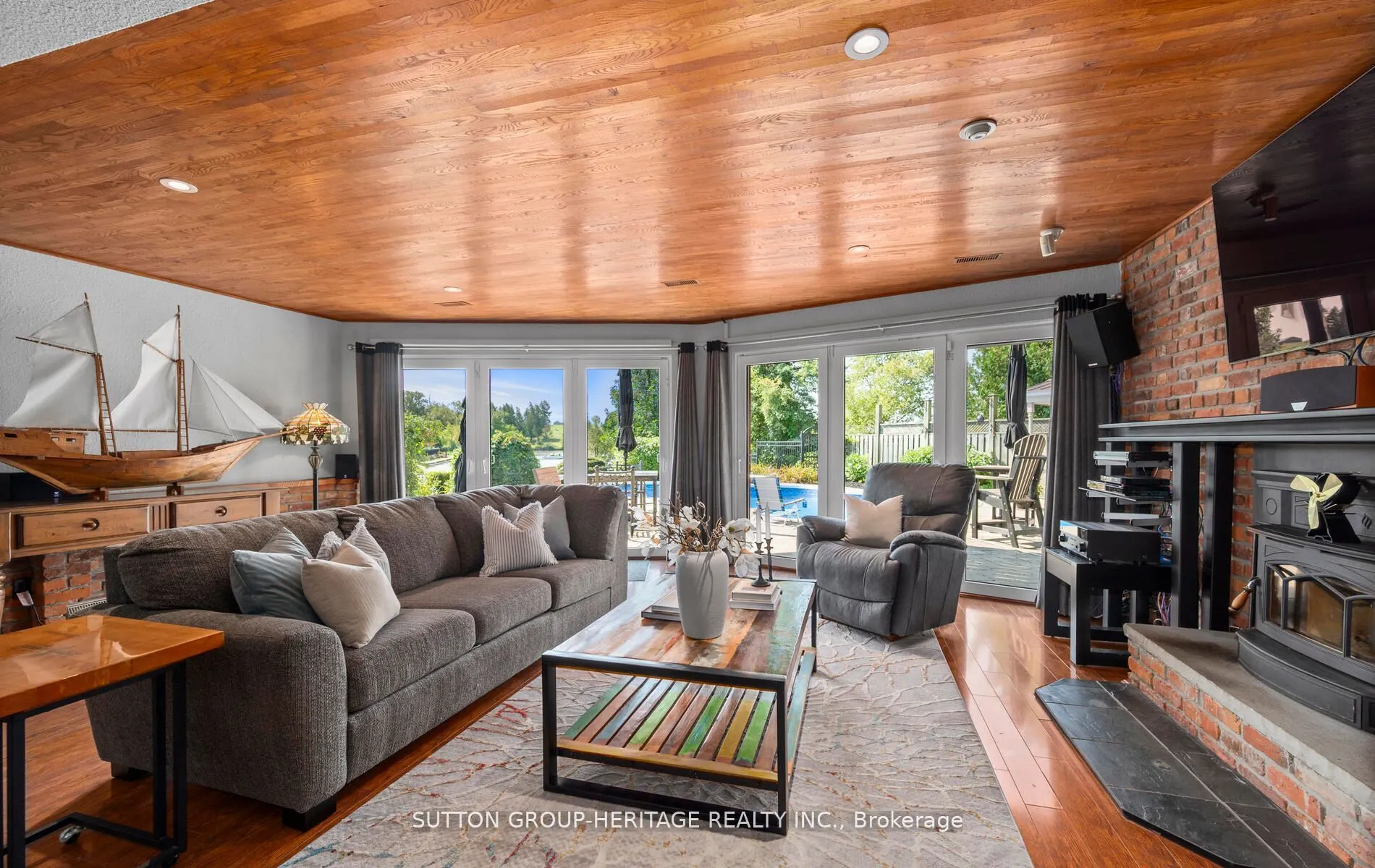 285 Stephenson Point Road