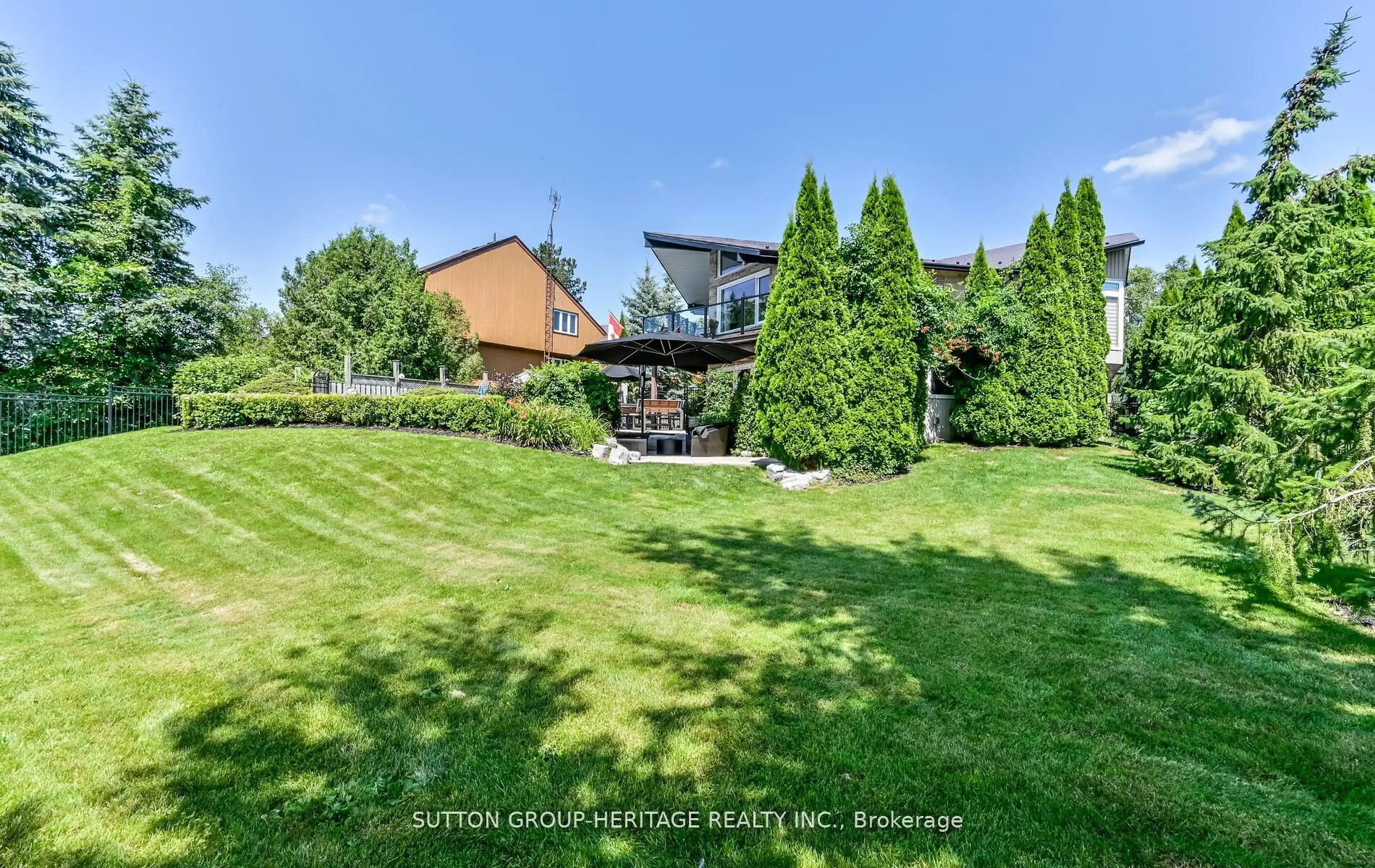 285 Stephenson Point Road