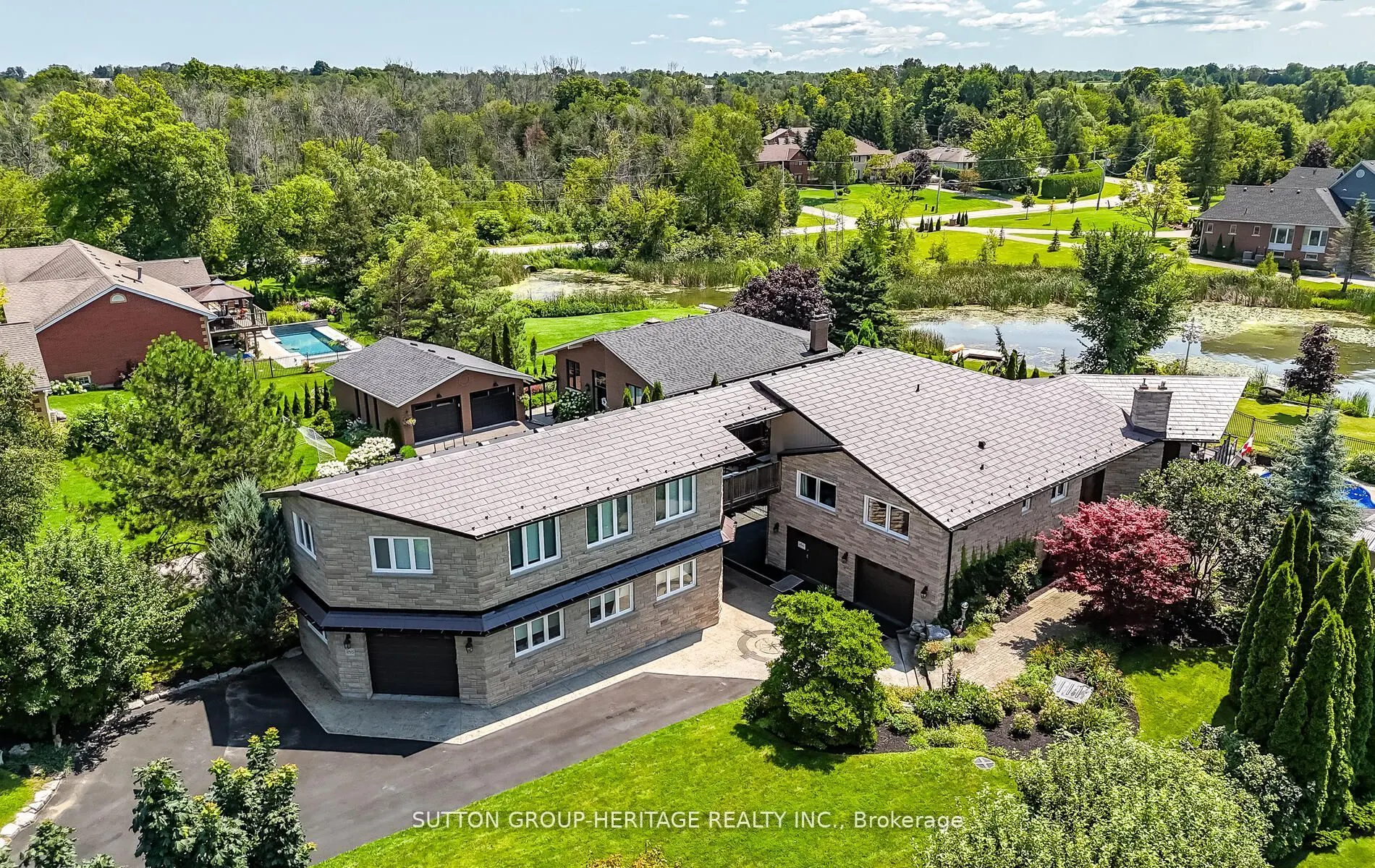 285 Stephenson Point Road