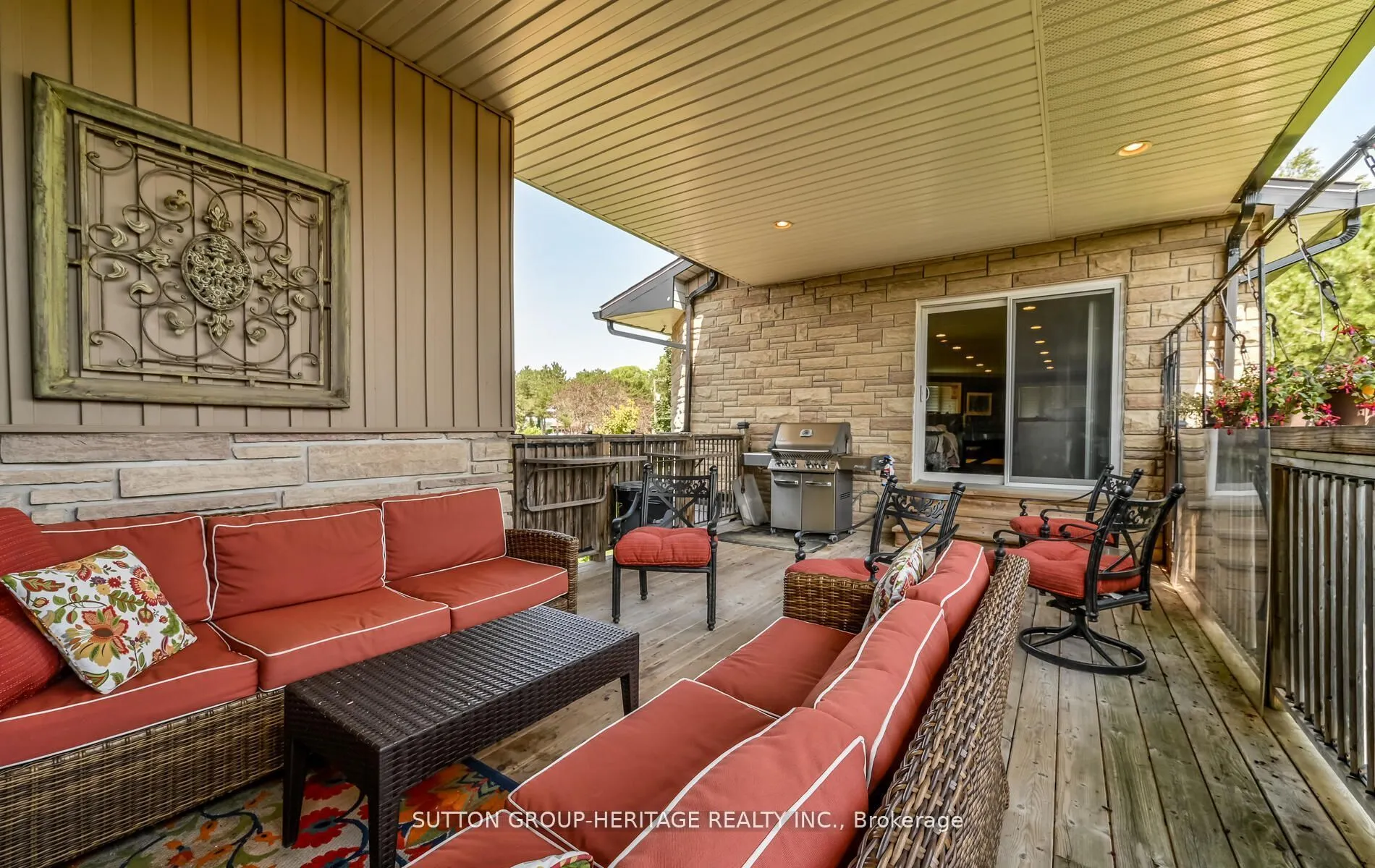 285 Stephenson Point Road