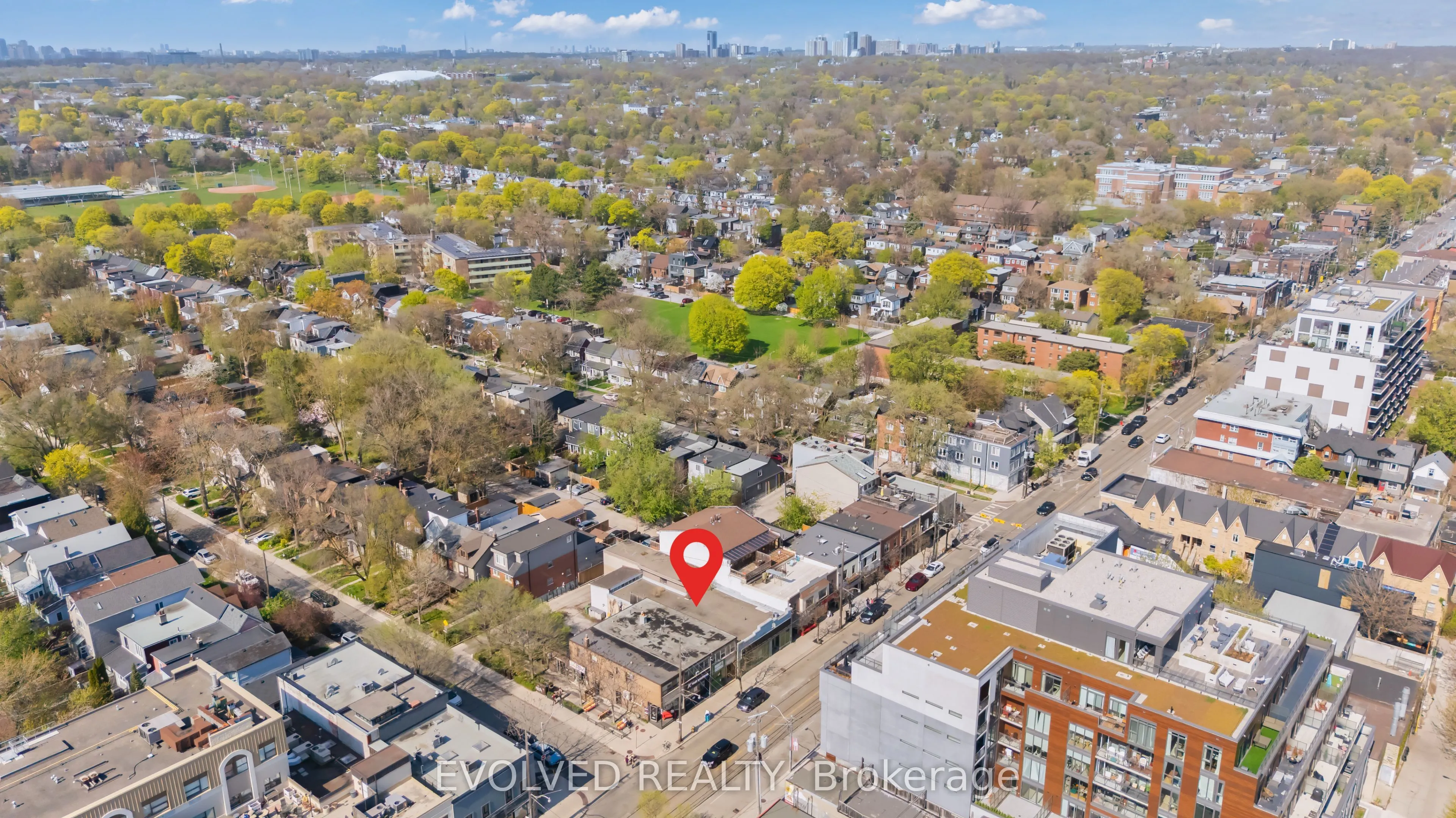 1286 Queen Street E