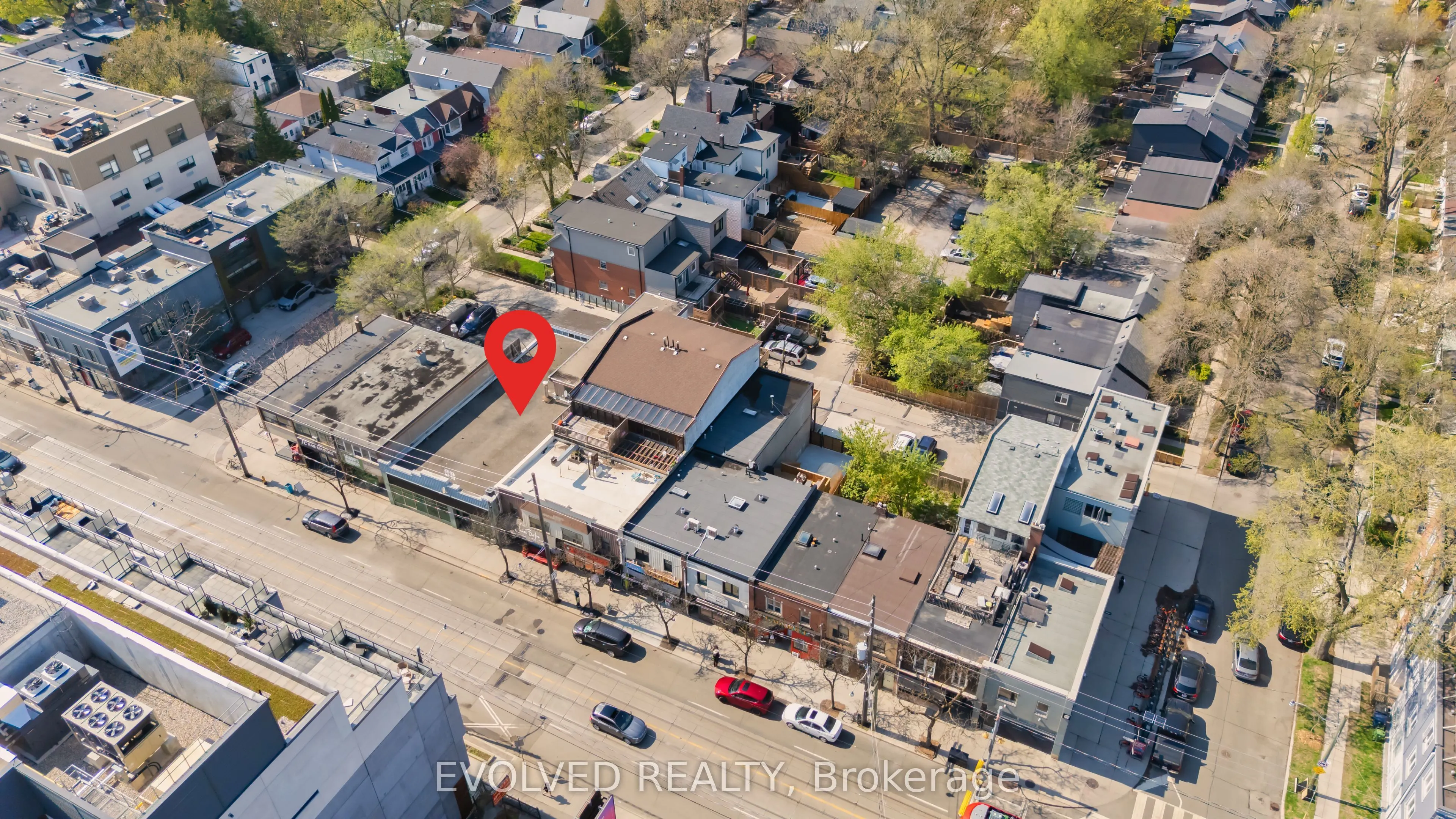 1286 Queen Street E