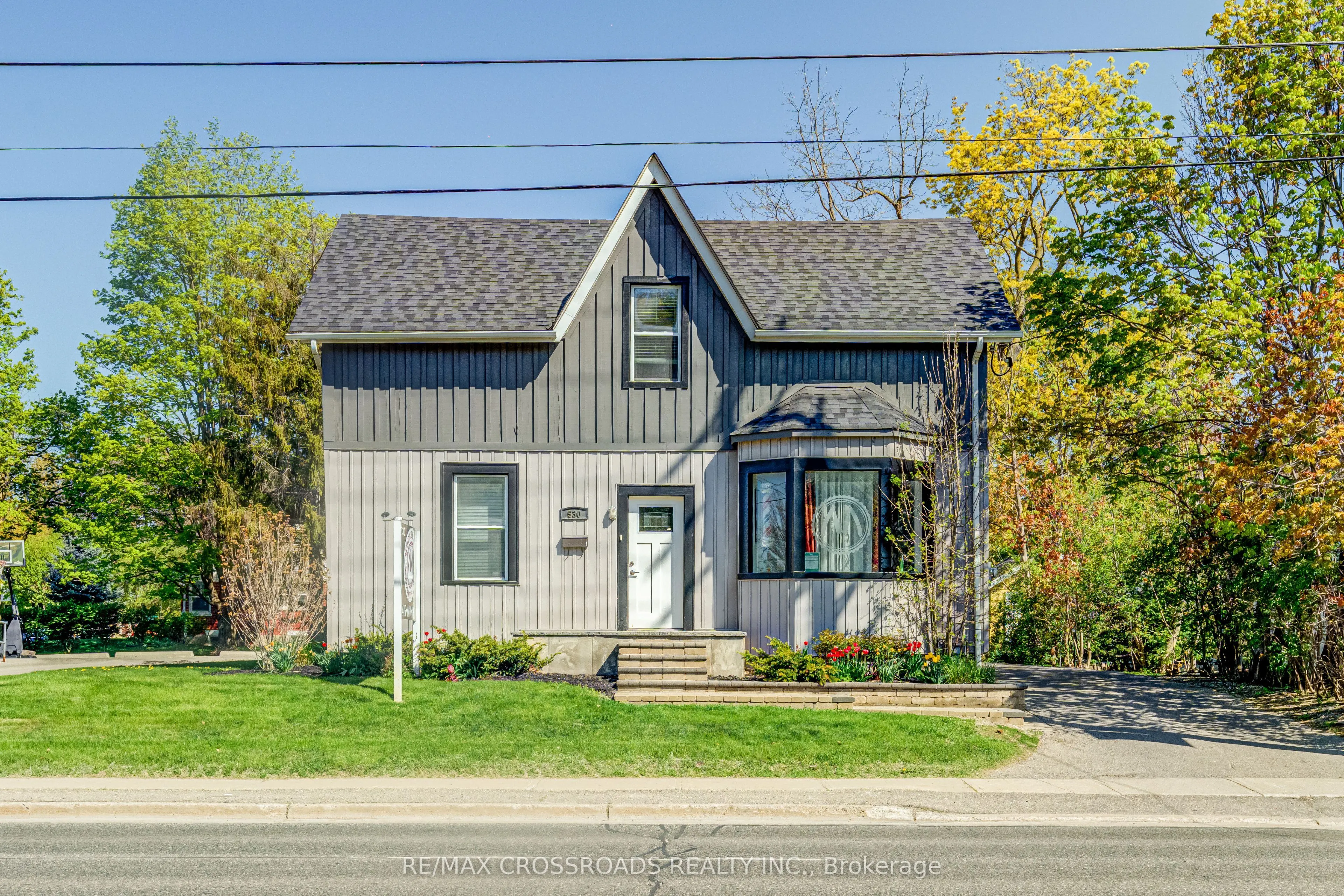 530 Kingston Road W