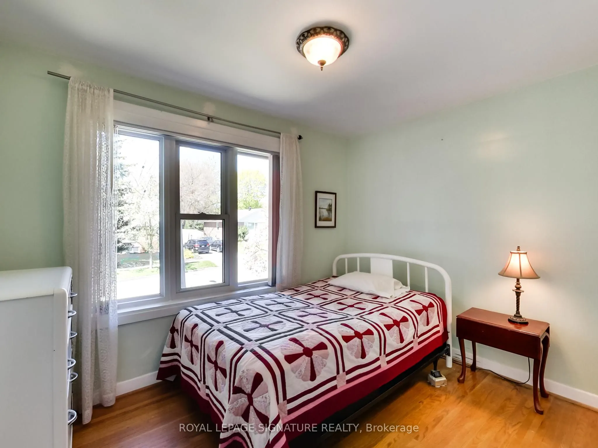 1 Kencliff Crescent