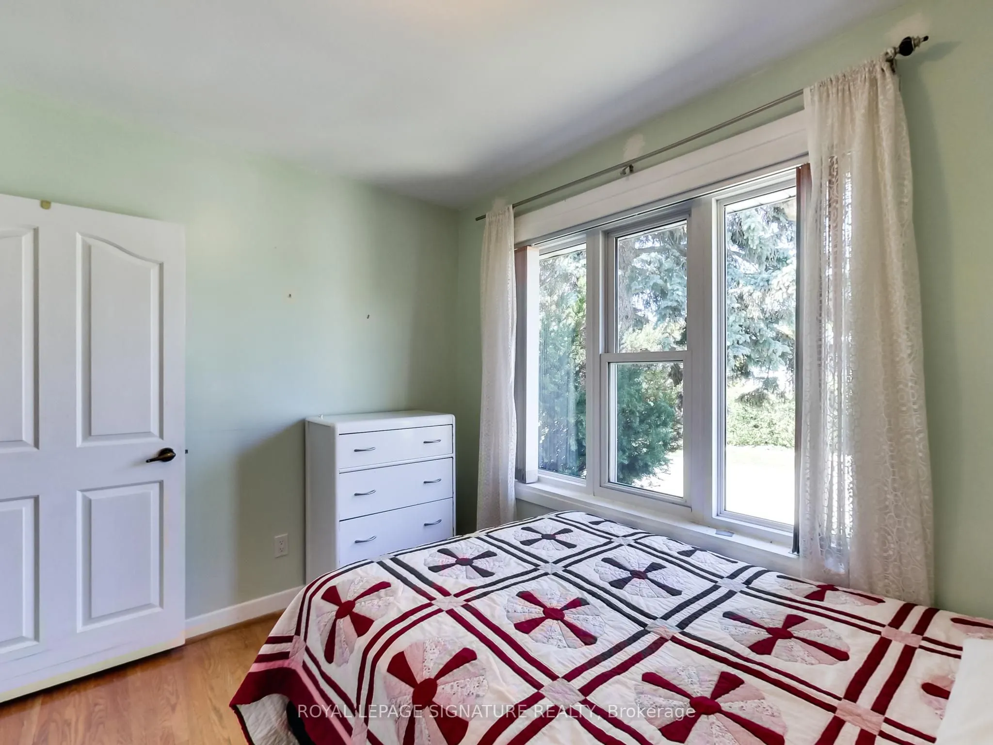 1 Kencliff Crescent