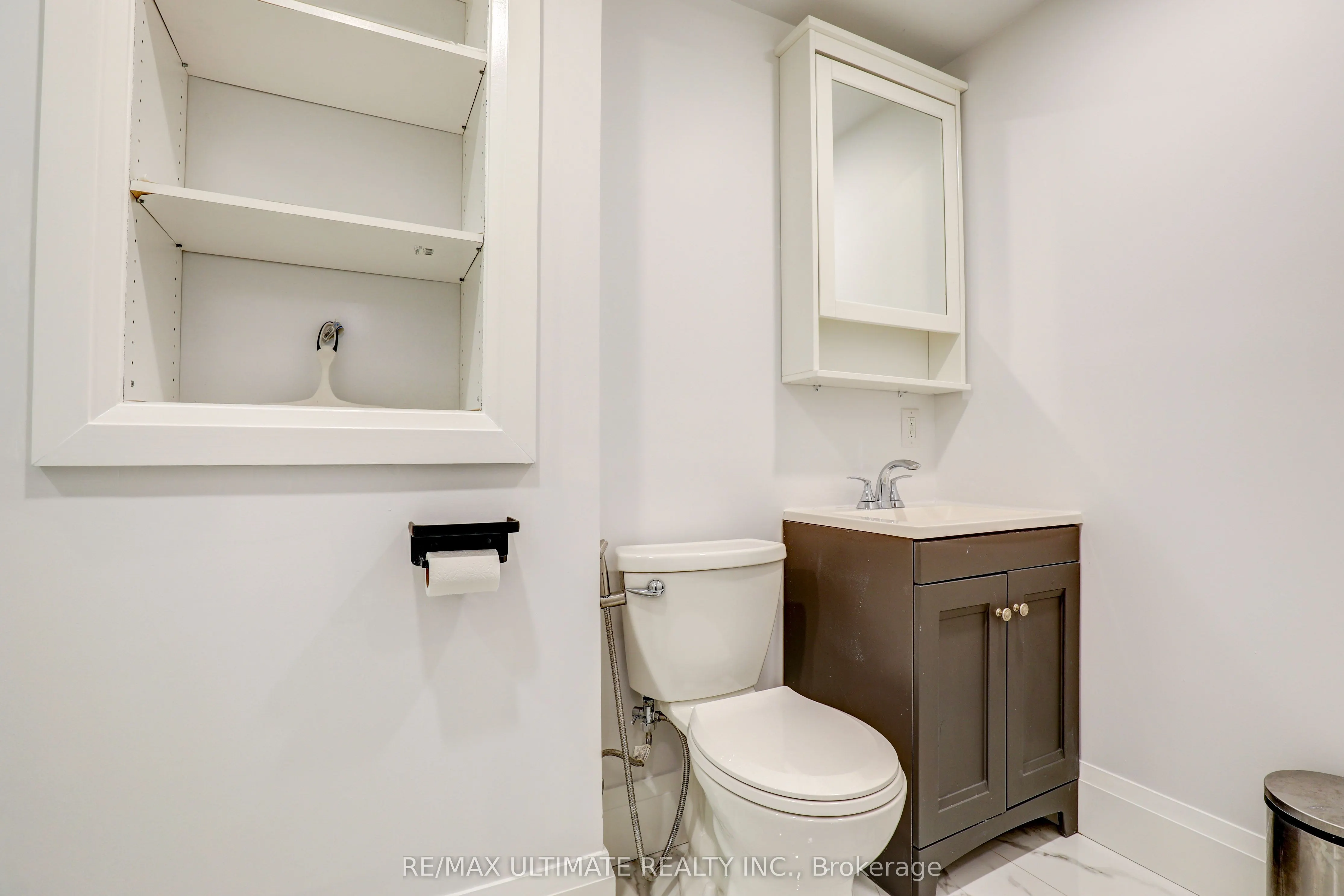 563 O'connor Drive, #Bsmt Unit
