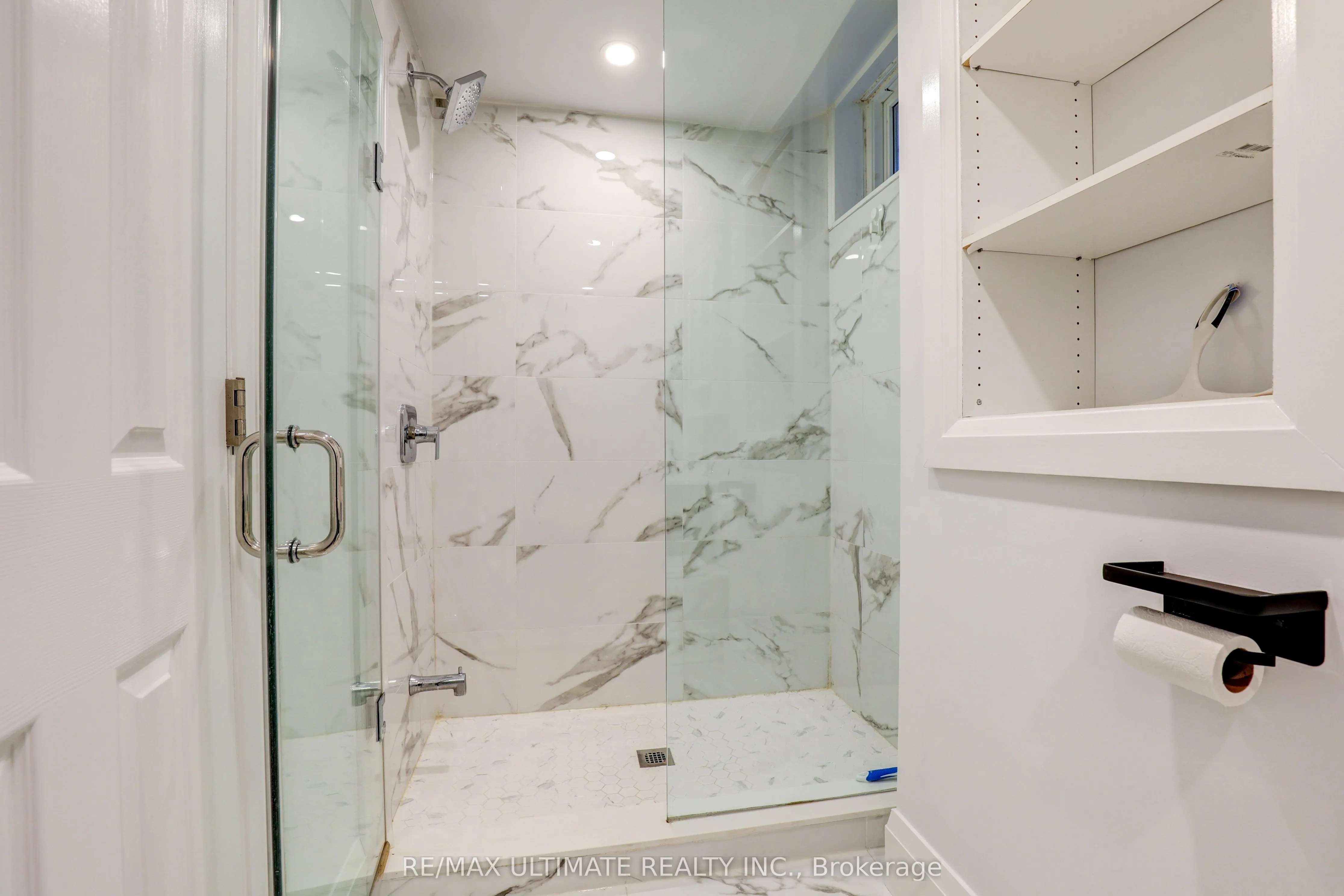 563 O'connor Drive, #Bsmt Unit