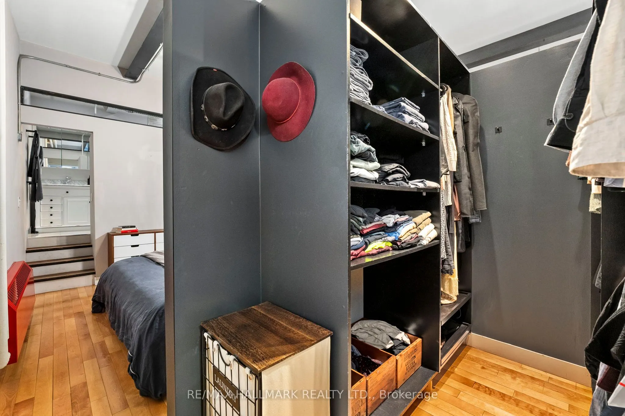 326 Carlaw Avenue, #215
