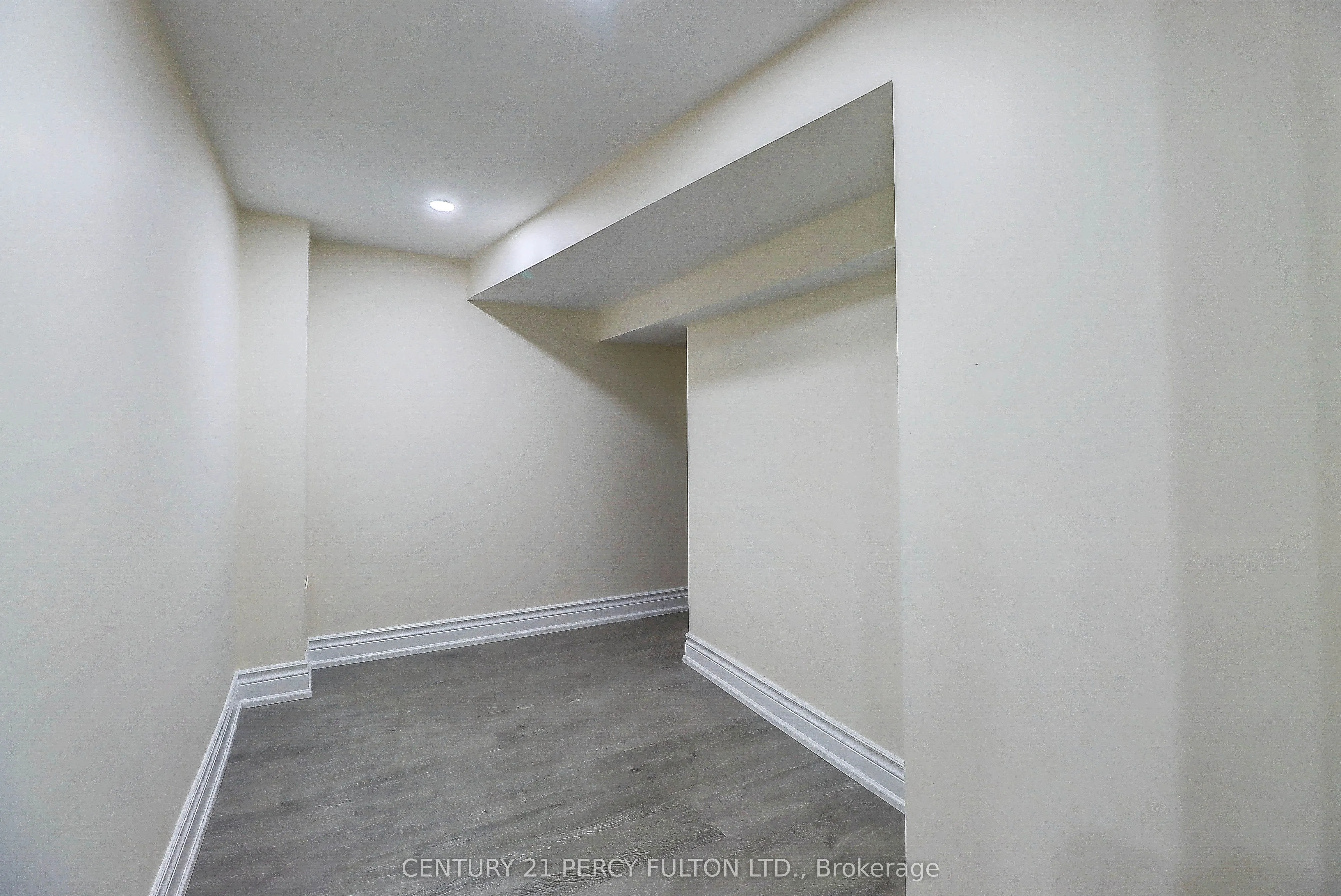 18 Rosswell Drive, #Bsmt