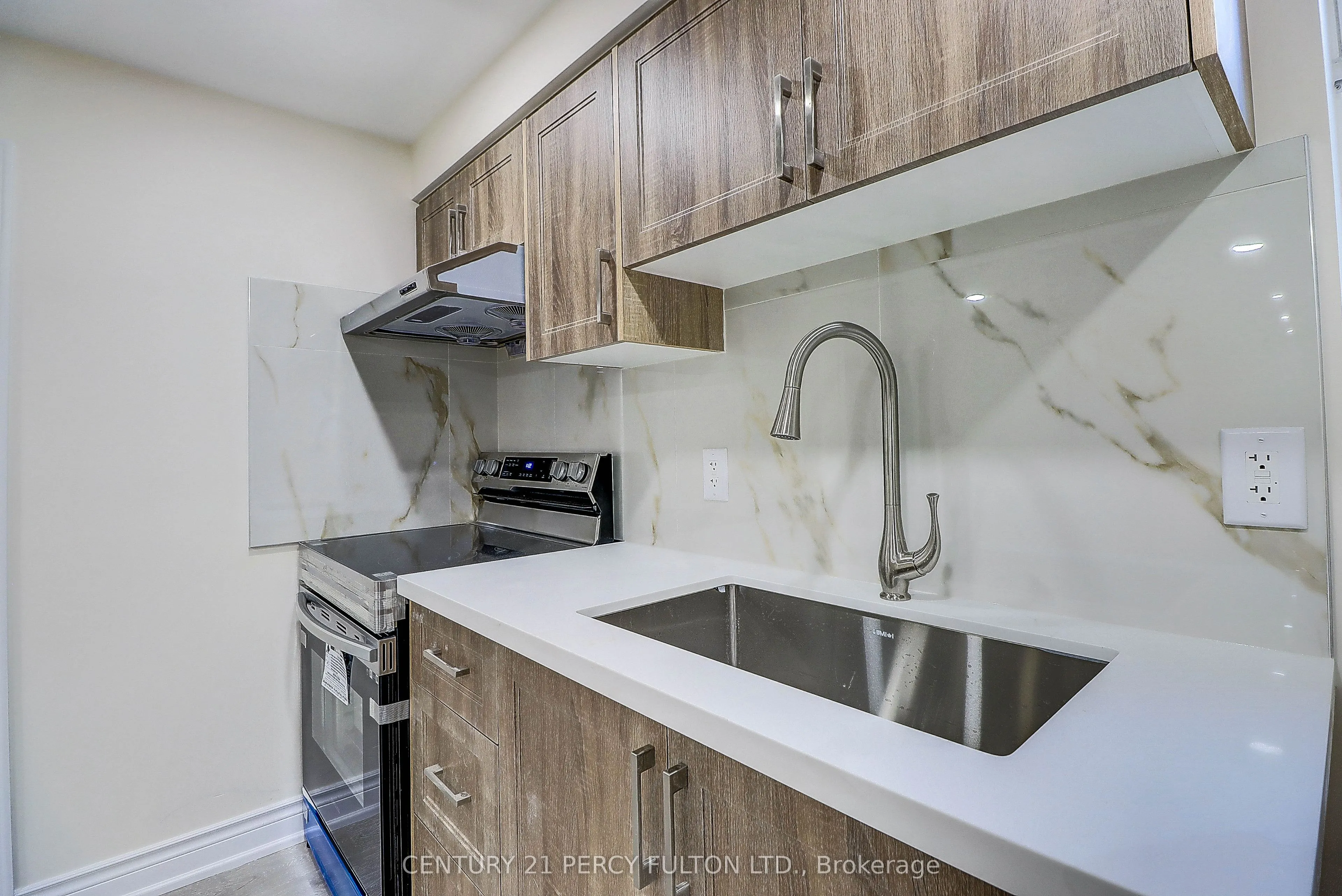 18 Rosswell Drive, #Bsmt