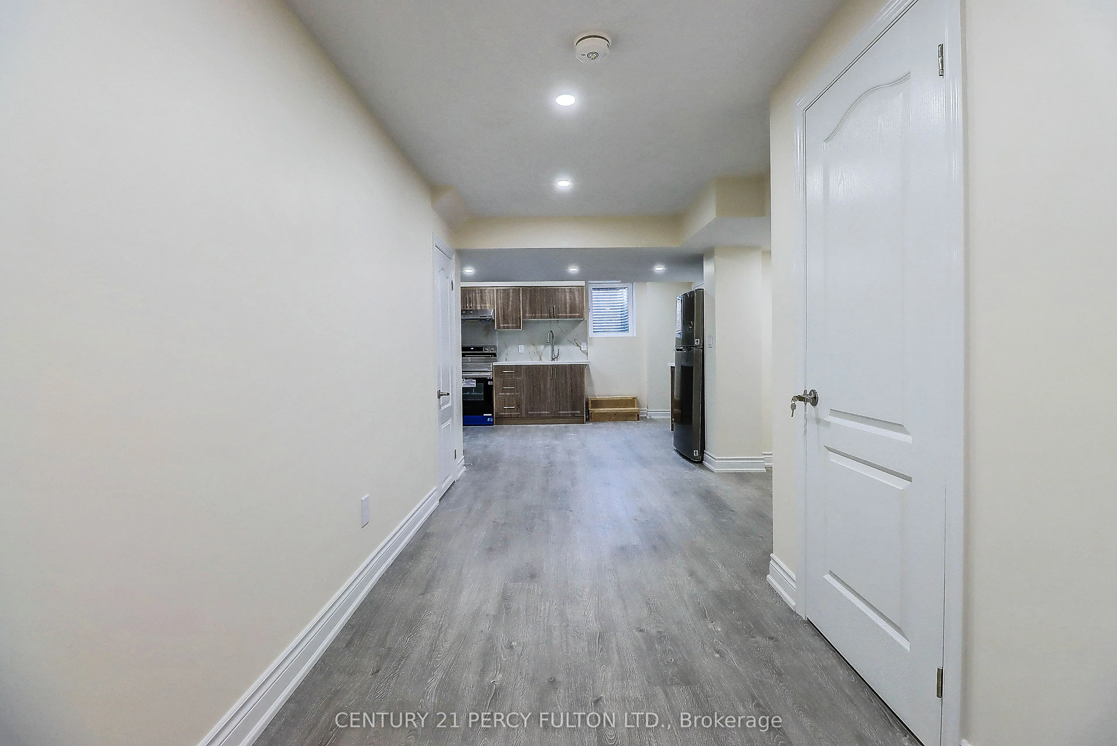 18 Rosswell Drive, #Bsmt