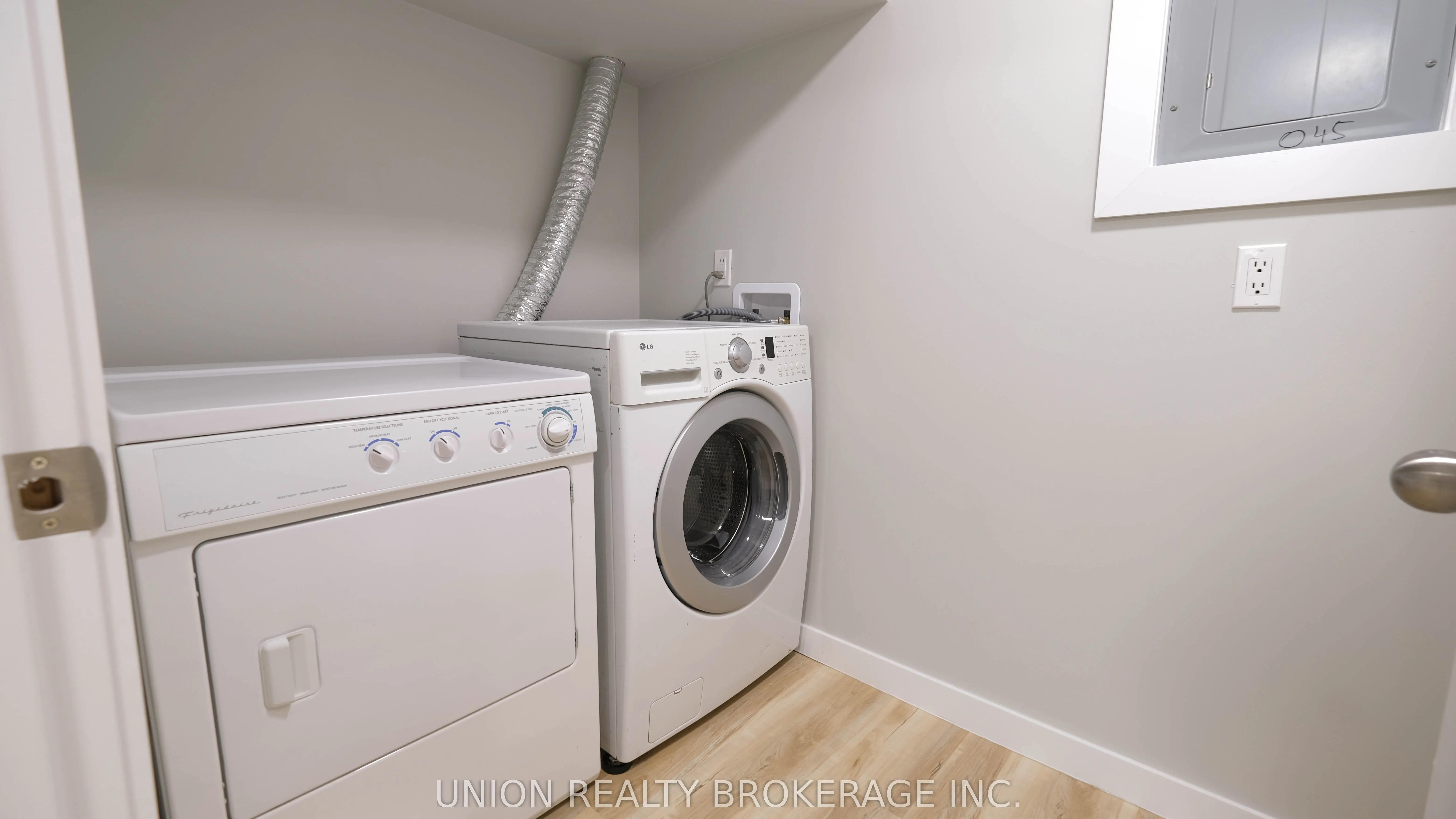40 Winston Avenue, #Unit B