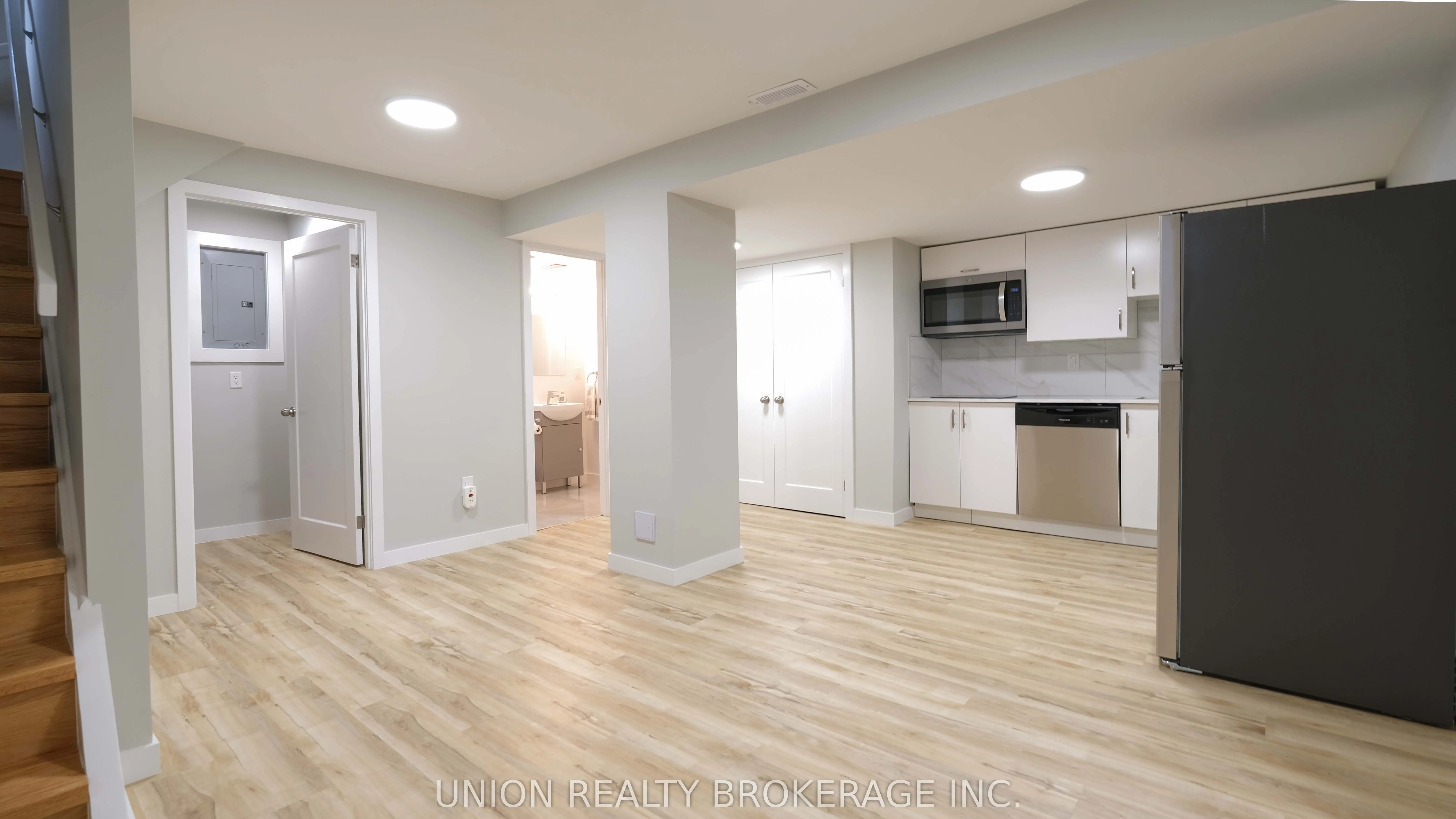 40 Winston Avenue, #Unit B