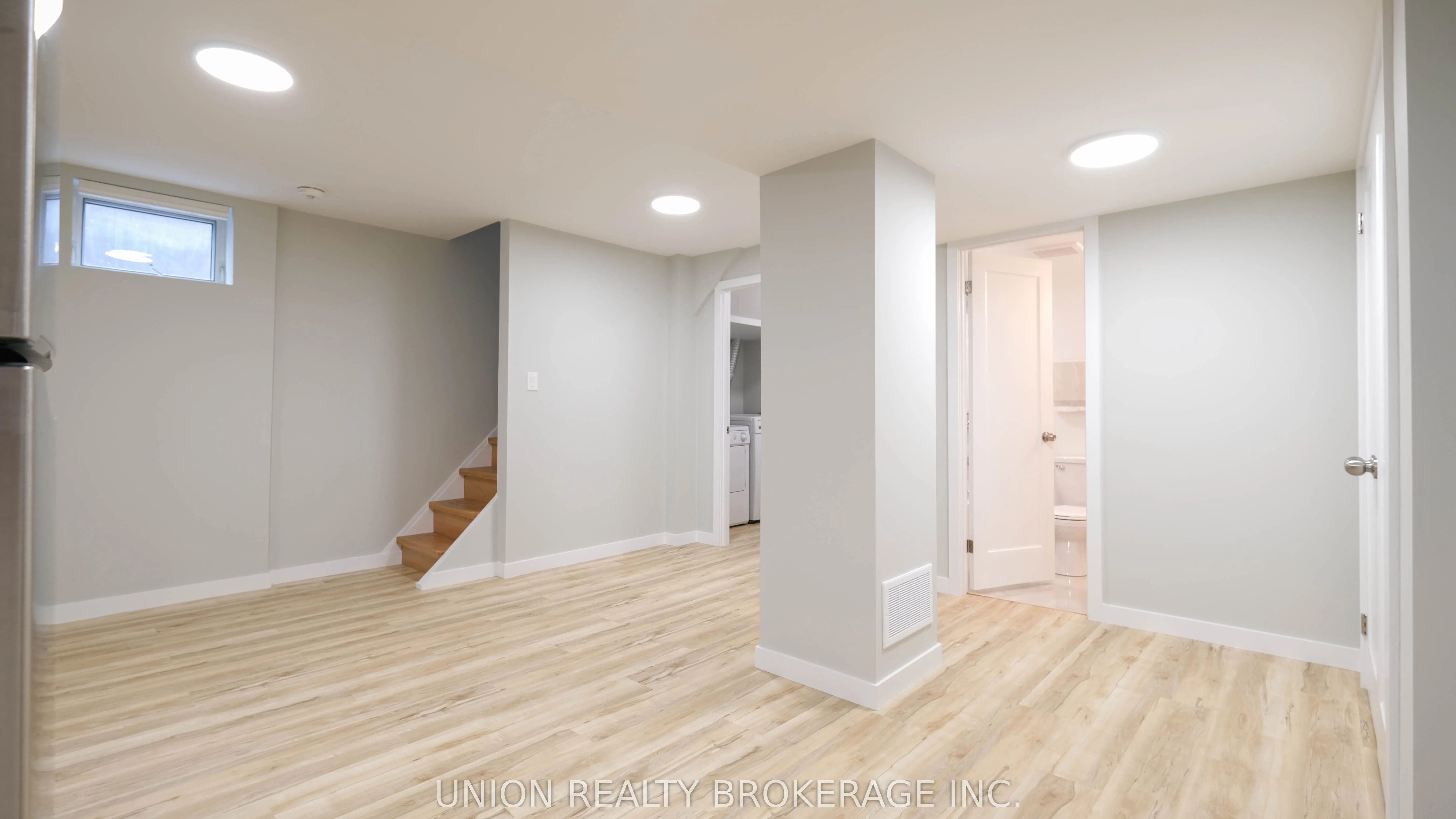 40 Winston Avenue, #Unit B