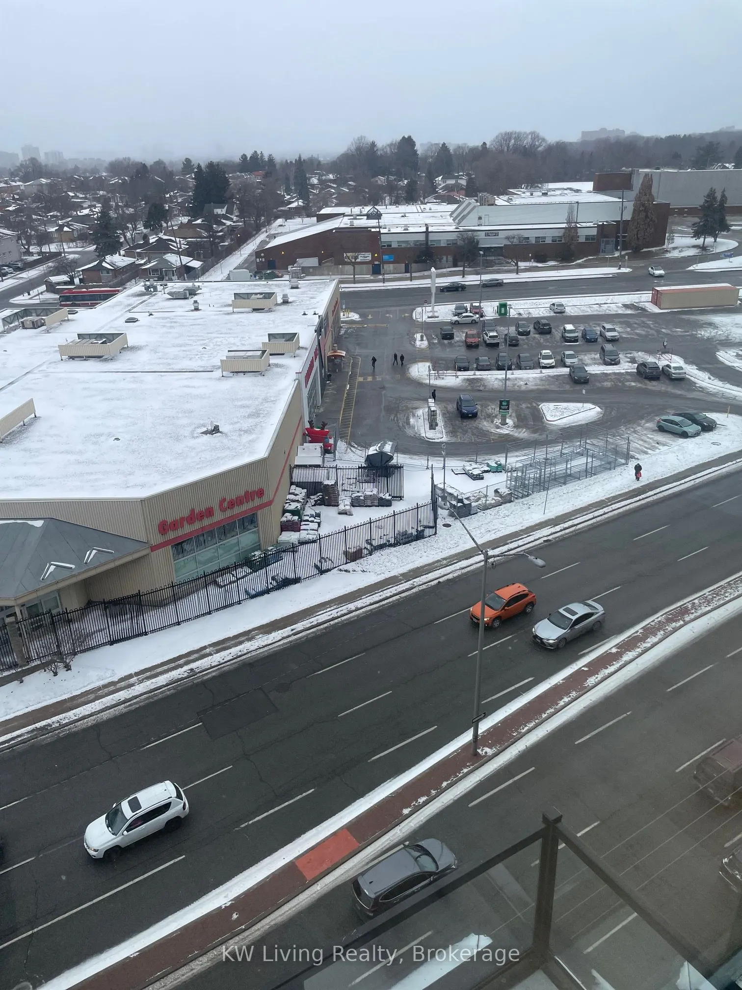 2799 Kingston Road, #902