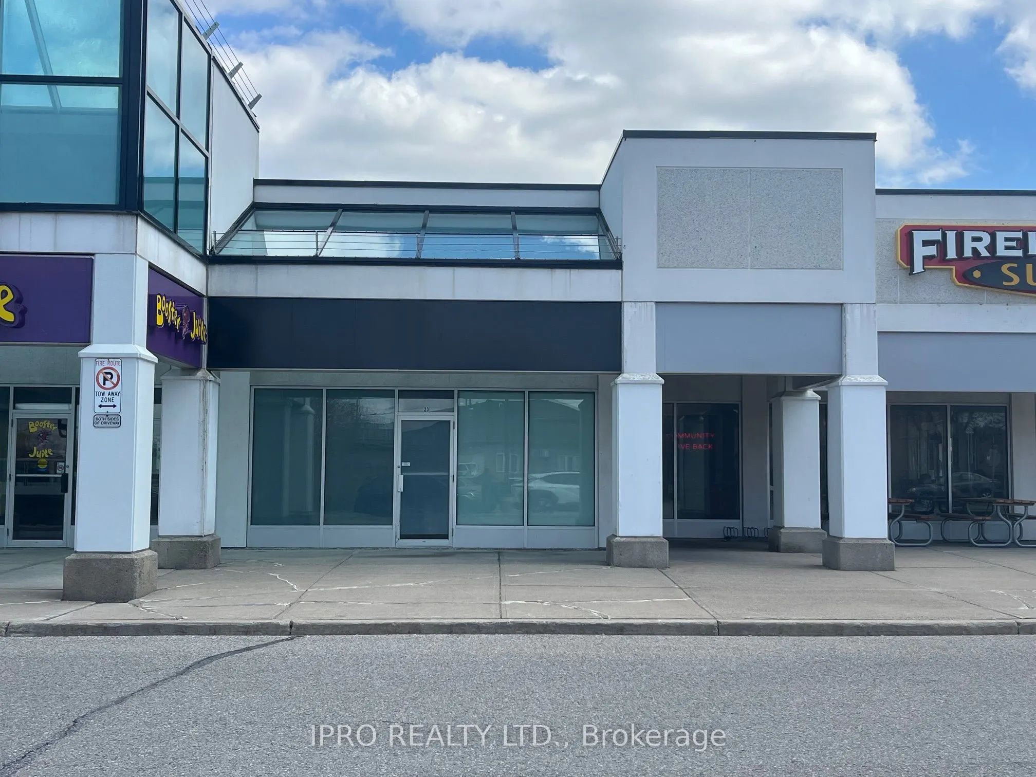 1414 King Street E, #23