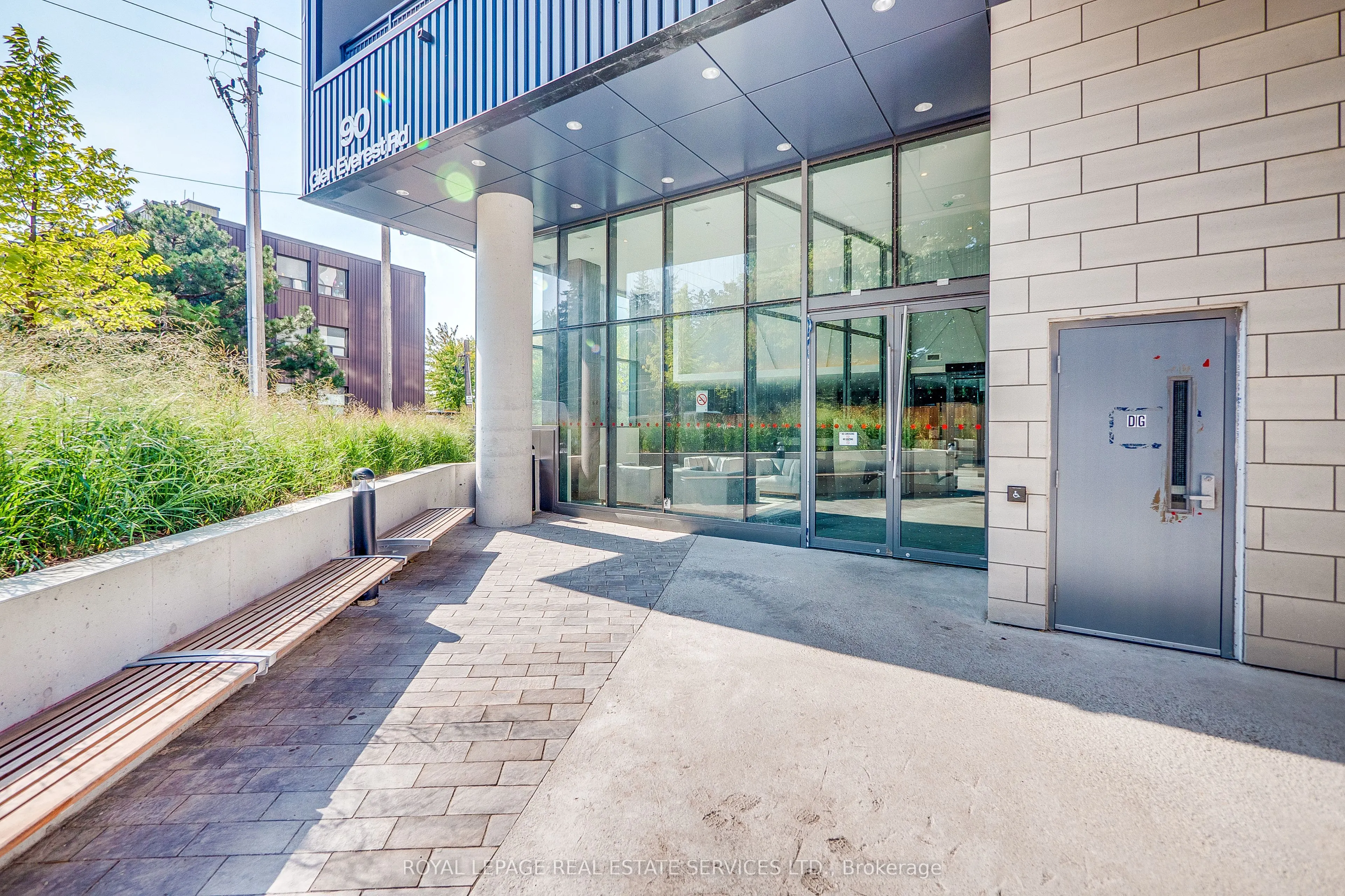 90 Glen Everest Road, #203