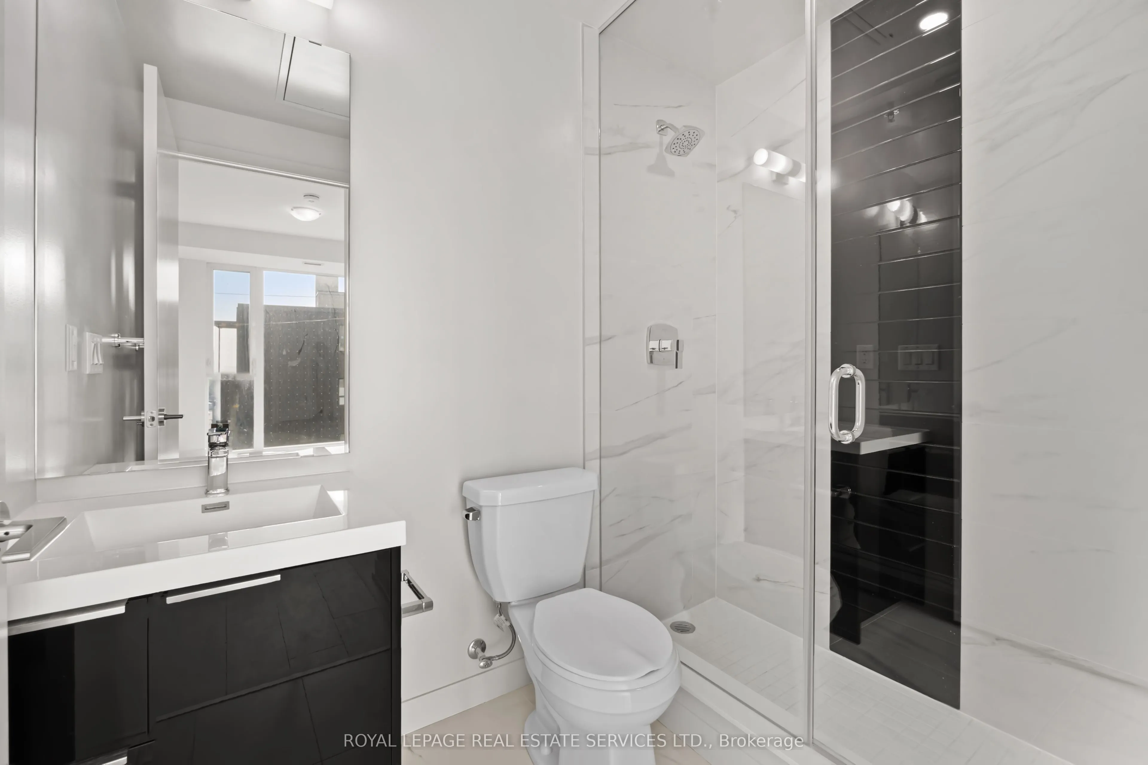 90 Glen Everest Road, #203