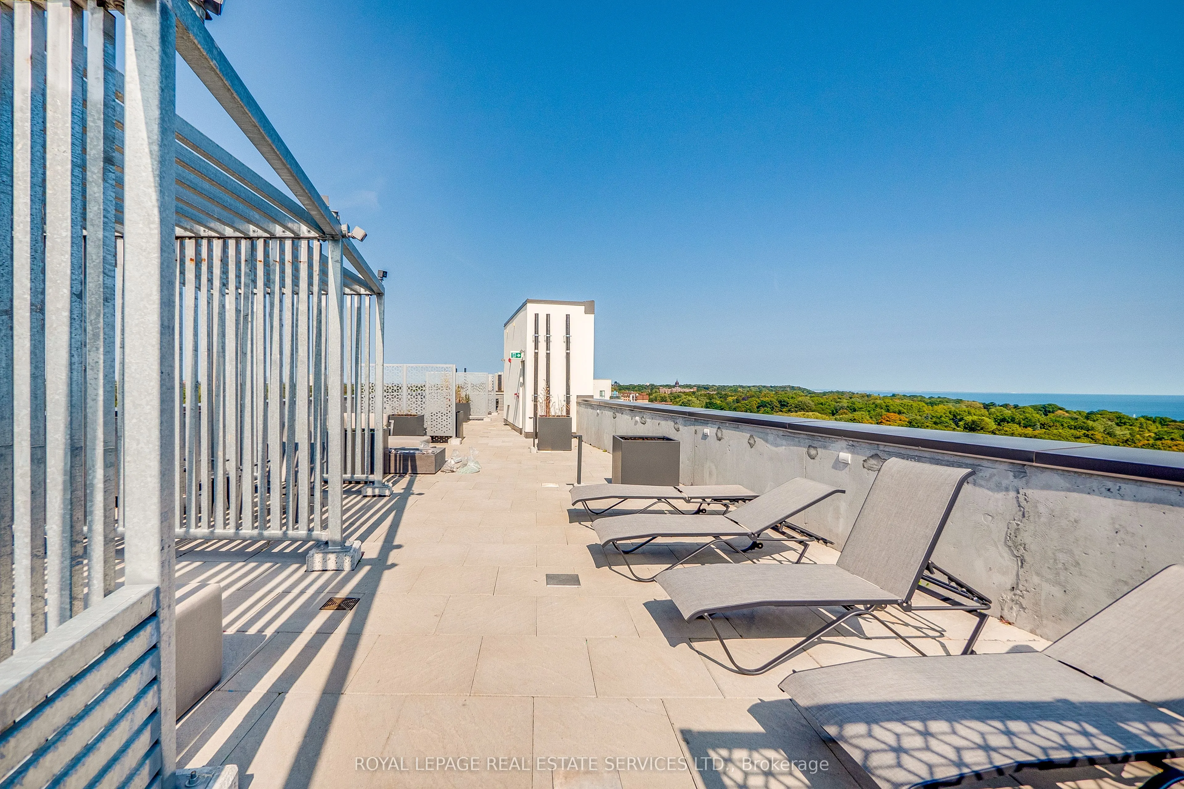 90 Glen Everest Road, #203