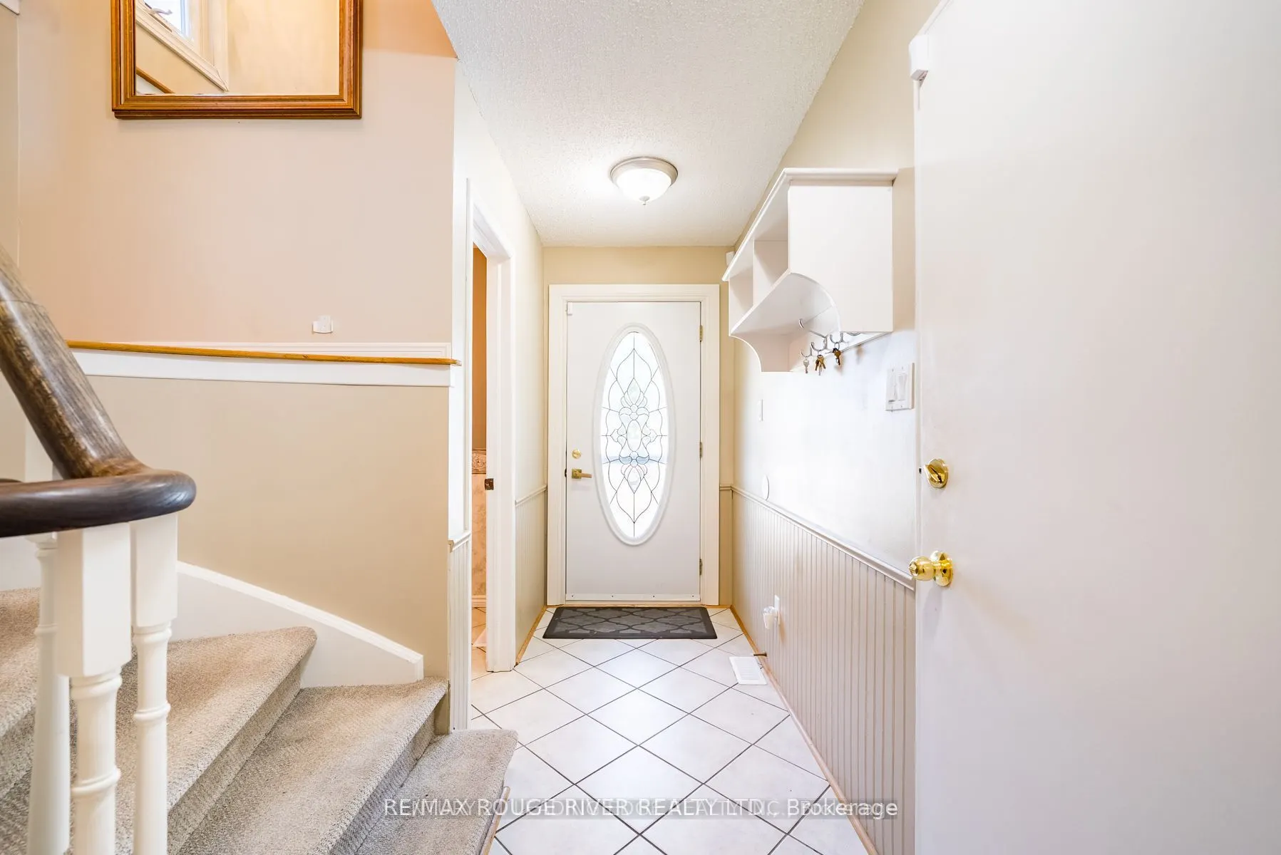 880 Castlegrove Avenue