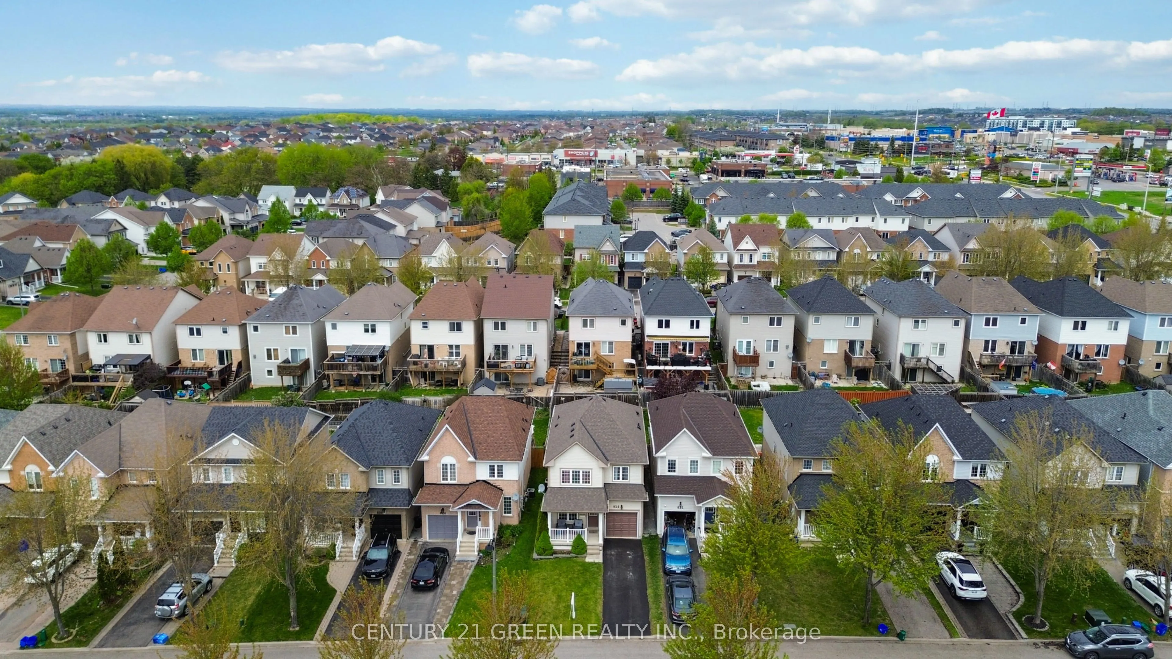 828 Taggart Crescent