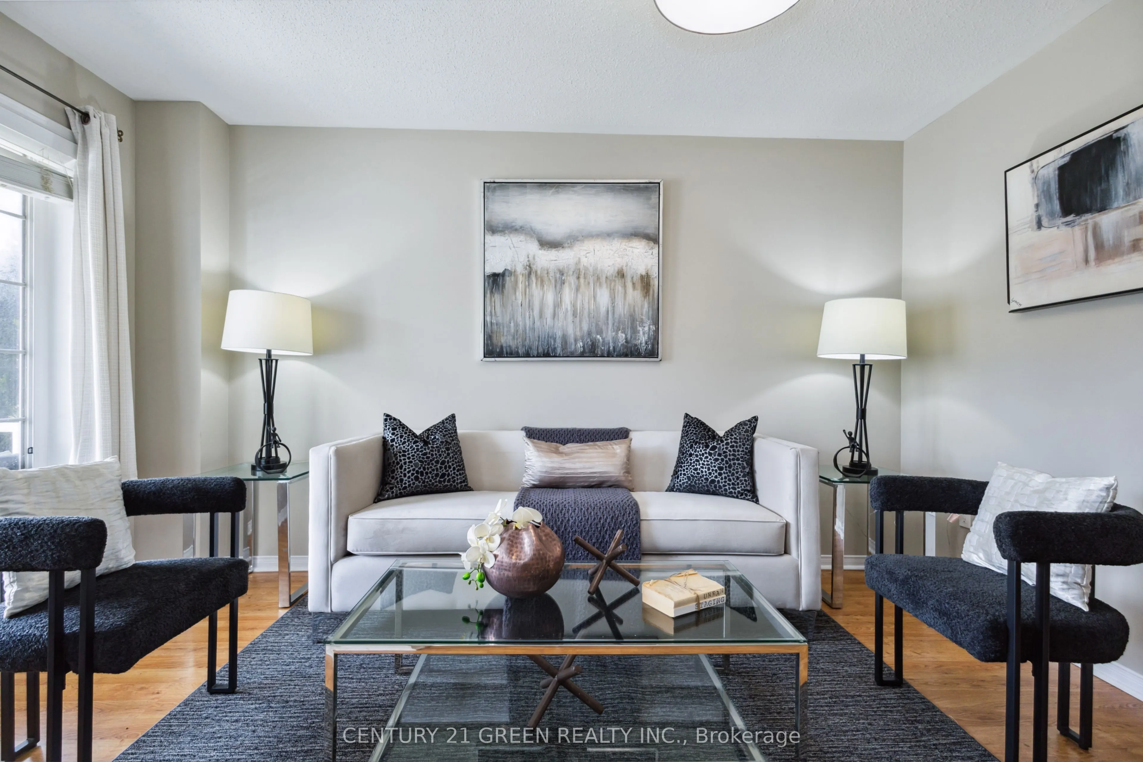 828 Taggart Crescent