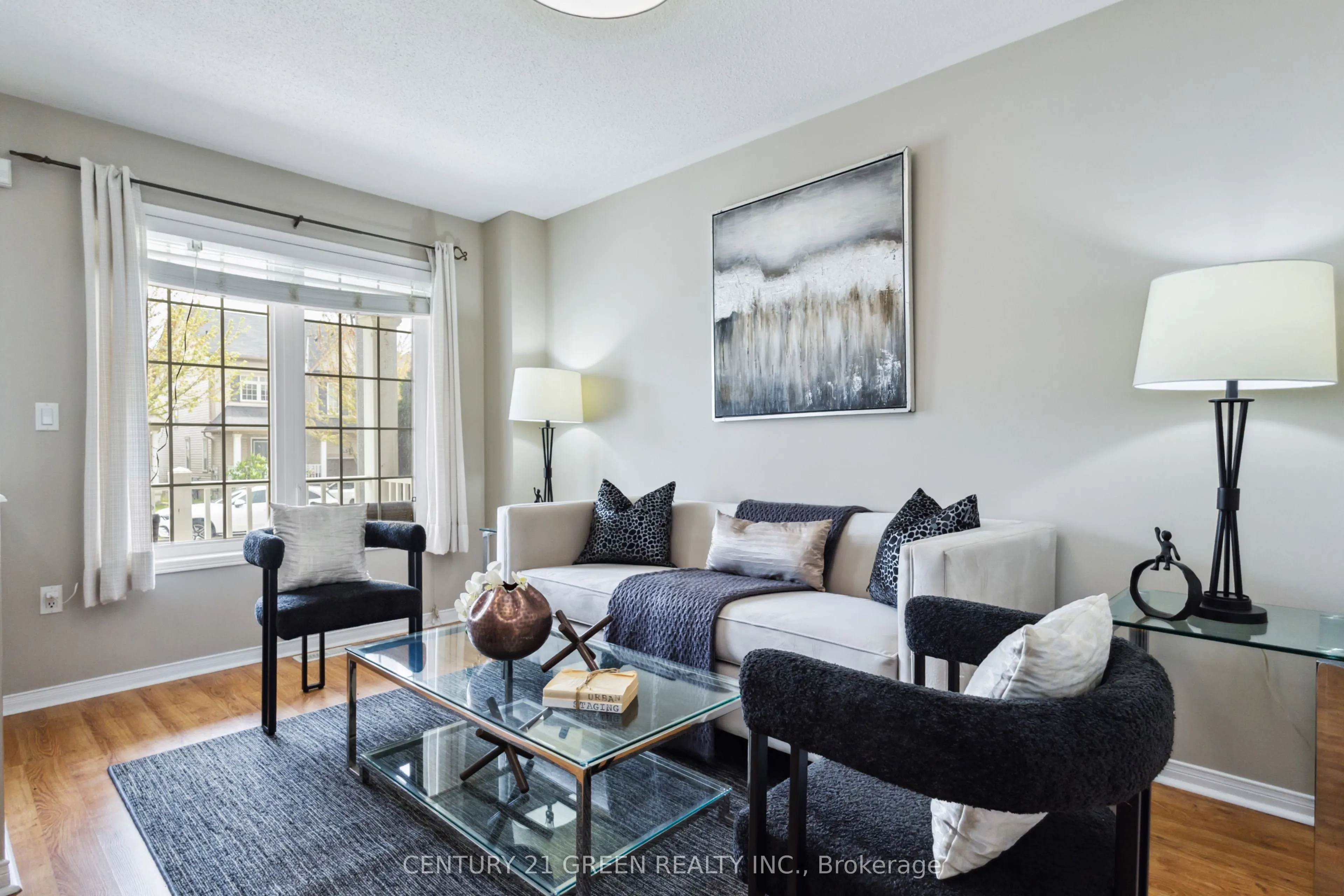 828 Taggart Crescent