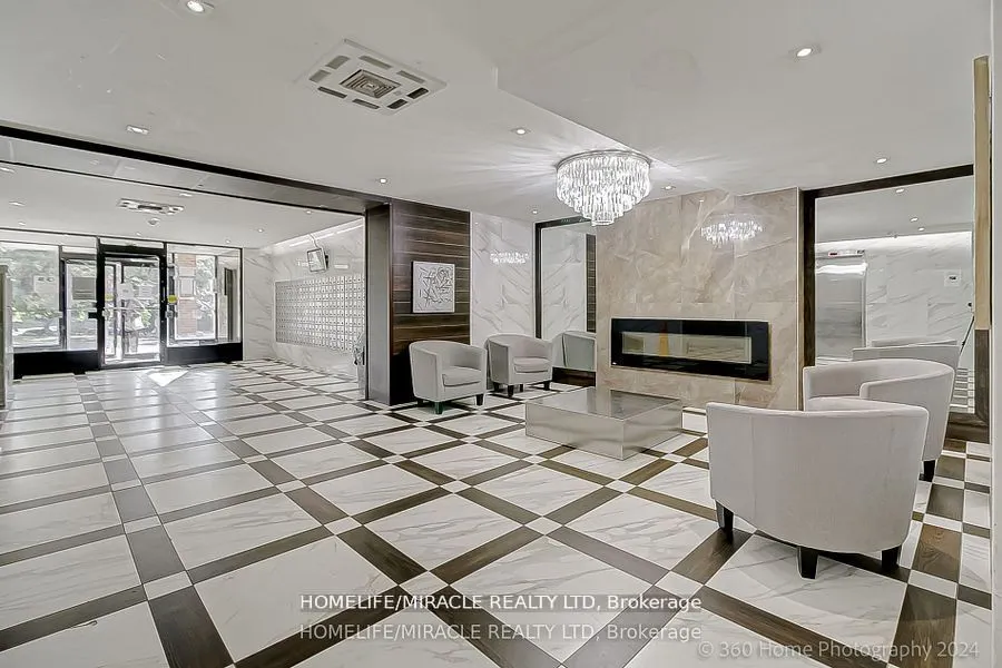 100 Wingarden Court, #1206