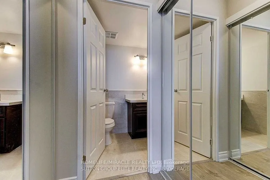 100 Wingarden Court, #1206