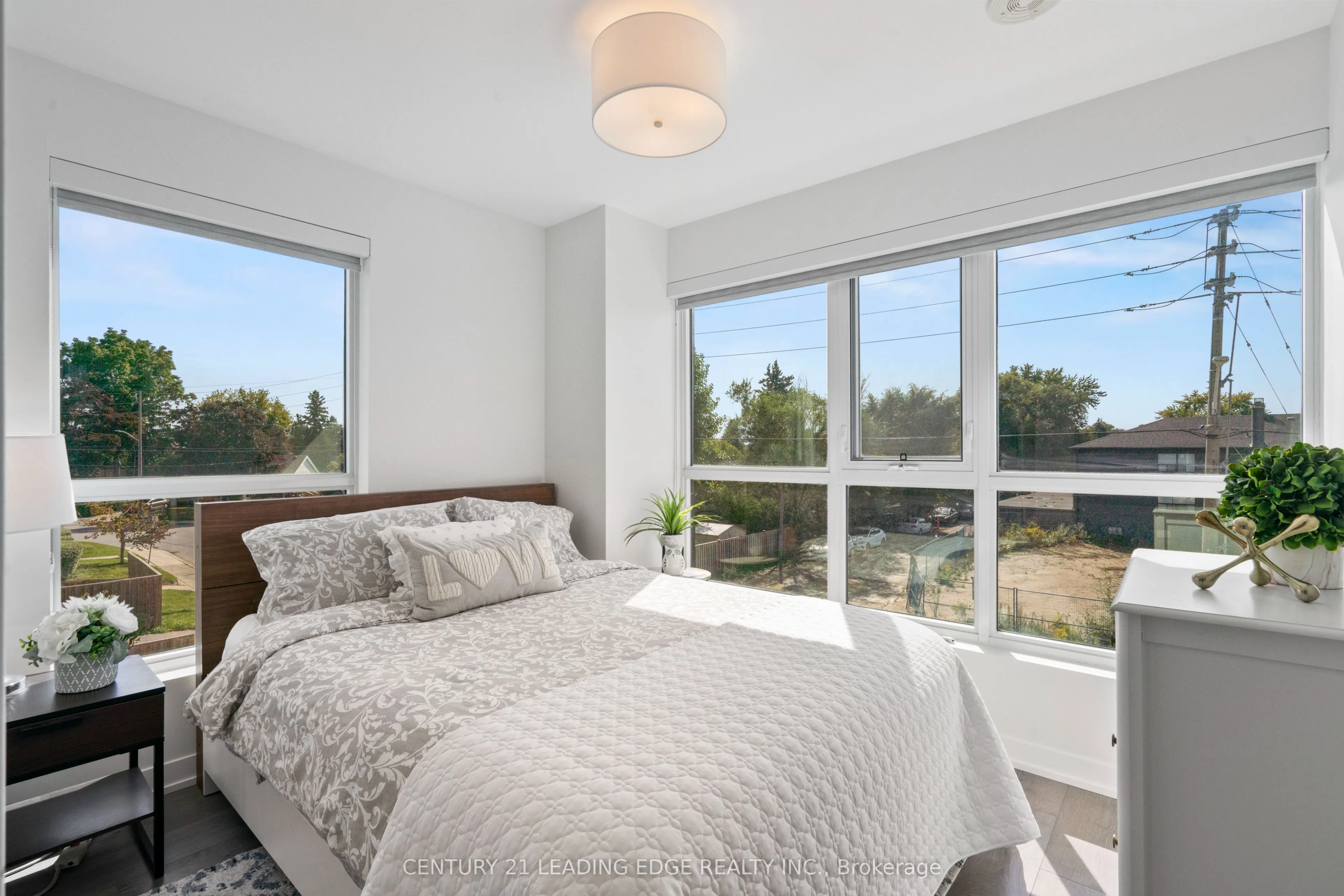 1401 O'Connor Drive, #207